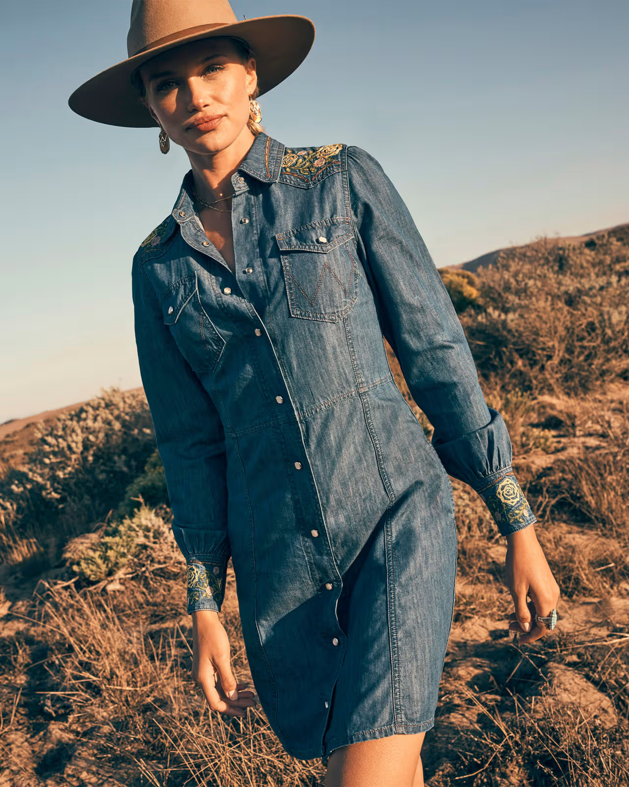 Wrangler® x Yellow Rose by Kendra Scott Embroidered Dress in Washed Down Medium Blue | Kendra Scott