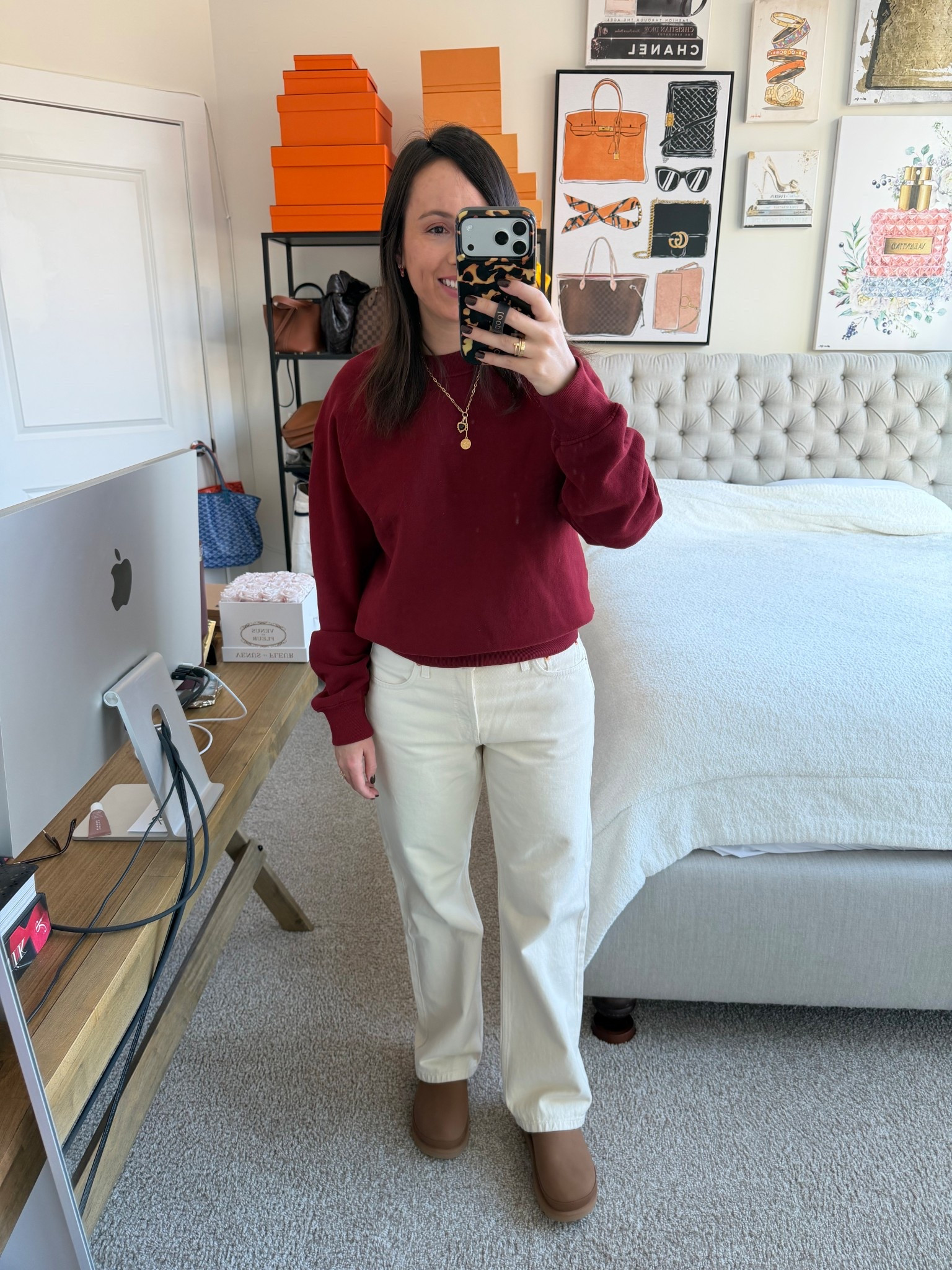 Redone x hanes sweatshirt with redone jeans. These jeans fit so well!!


#LTKSeasonal #LTKFindsUnder100 #LTKootd