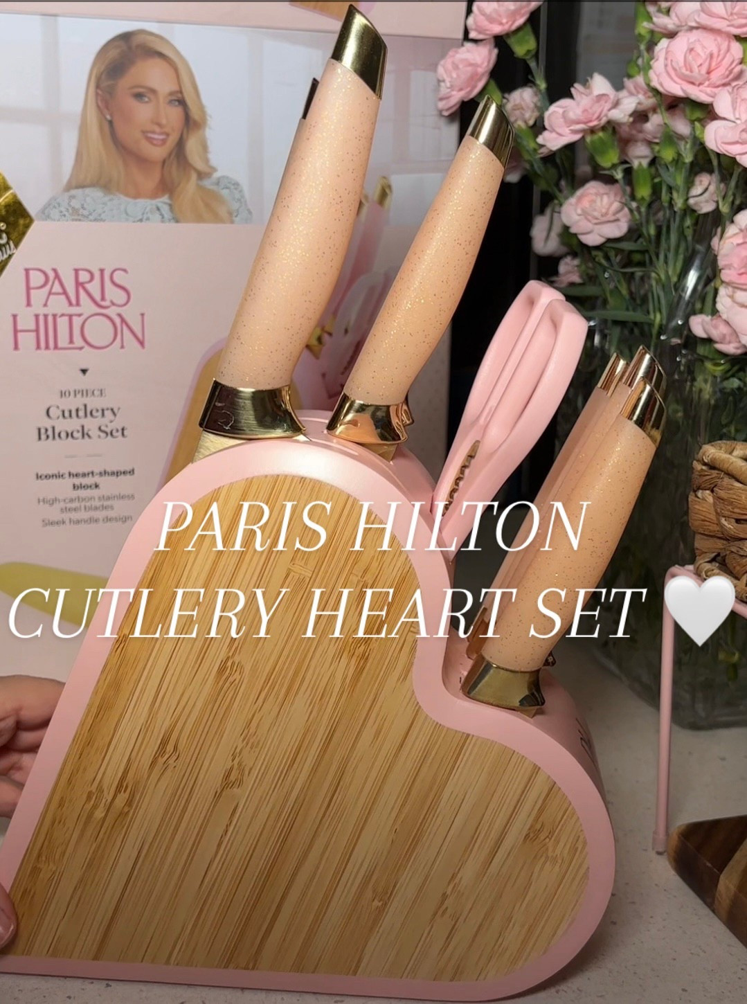 Cute cutlery must have ! Comes in pink and iridescent 🤍🩷✨ 

#LTKSpringSale #LTKWatchNow #LTKSeasonal