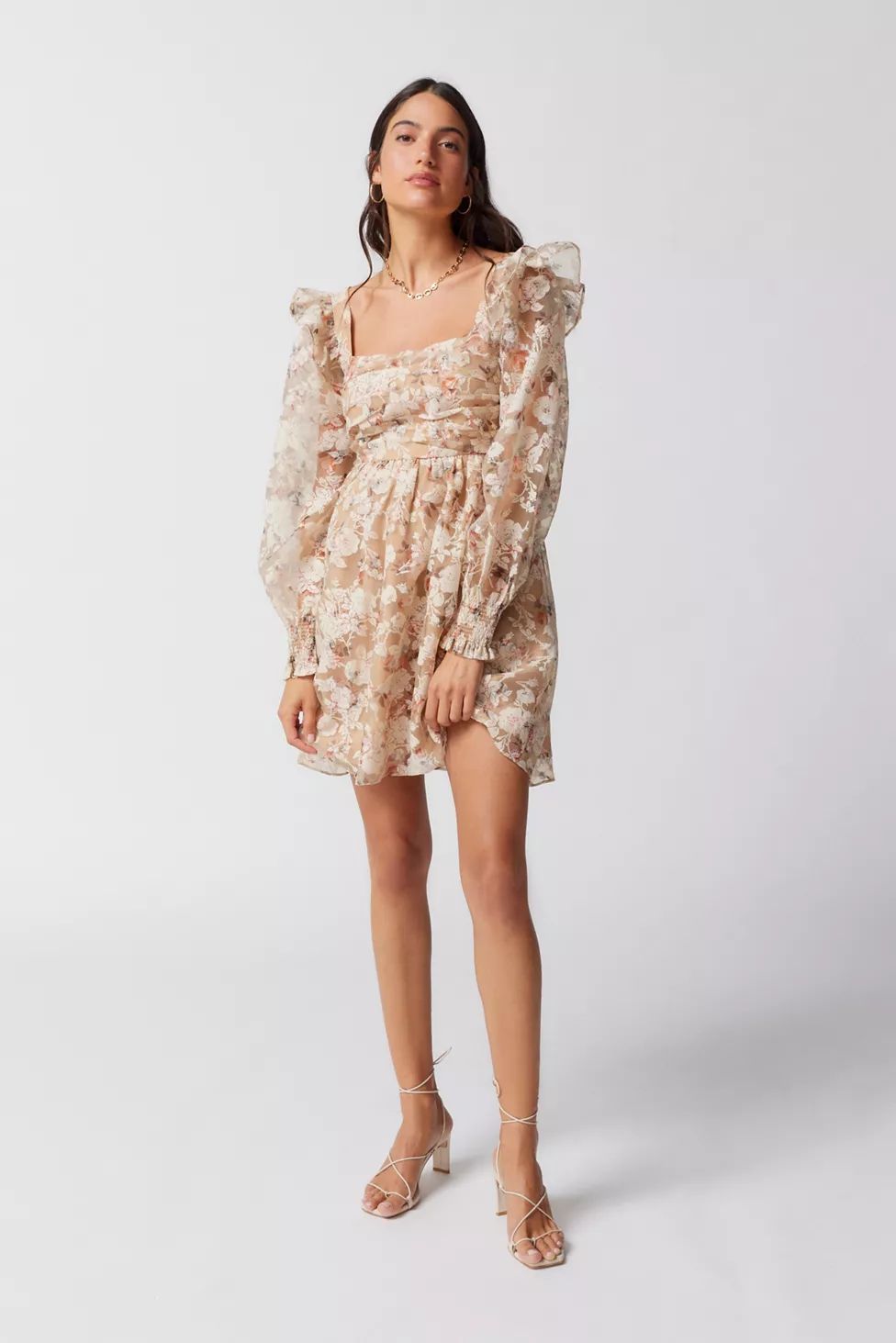 En Saison Chaumont Floral Puff Sleeve Mini Dress | Urban Outfitters (US and RoW)