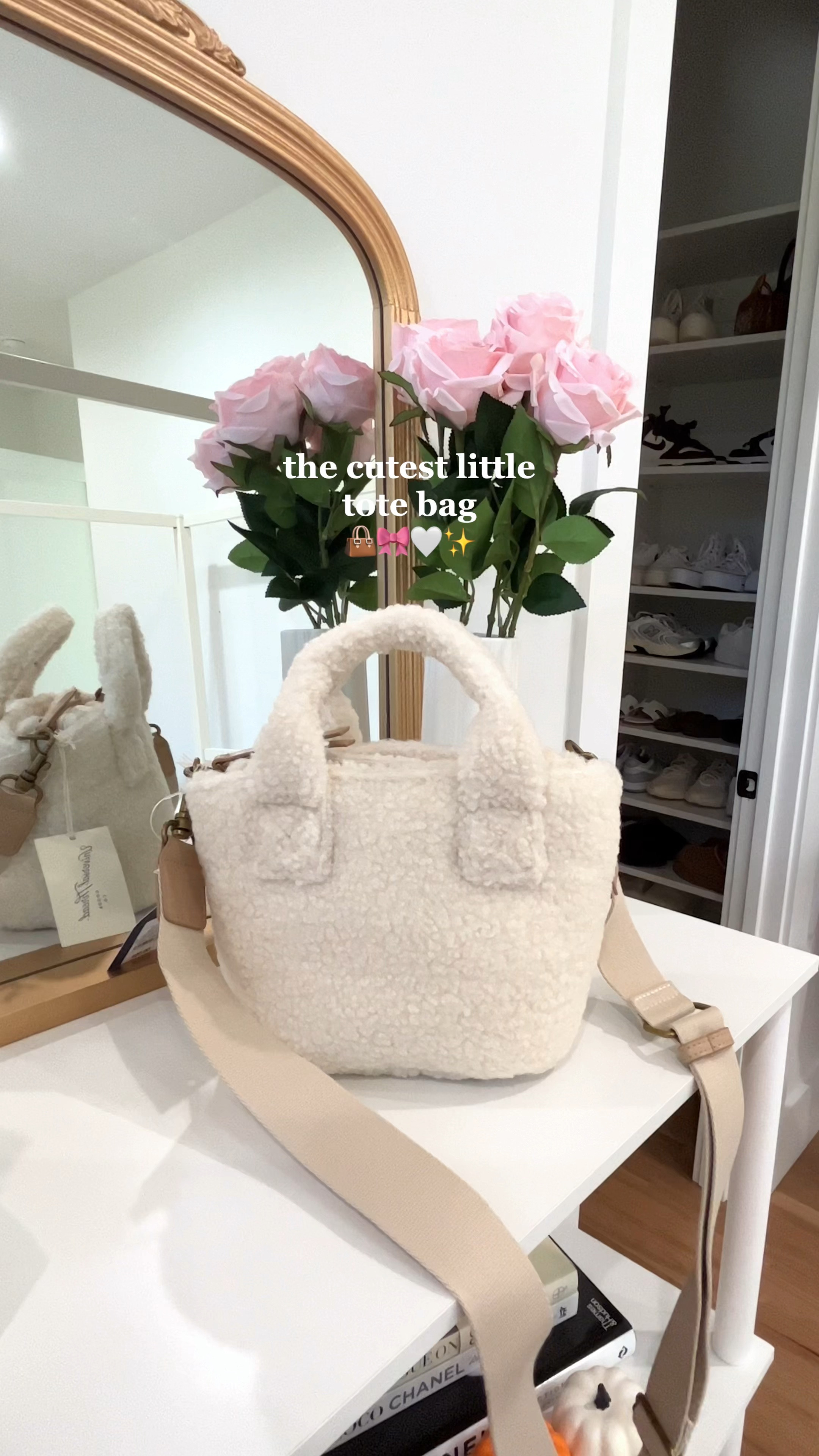 the cutest little tote bag from Target & it’s currently on sale ✨ 

#LTKfindsunder50 #LTKSale #LTKVideo