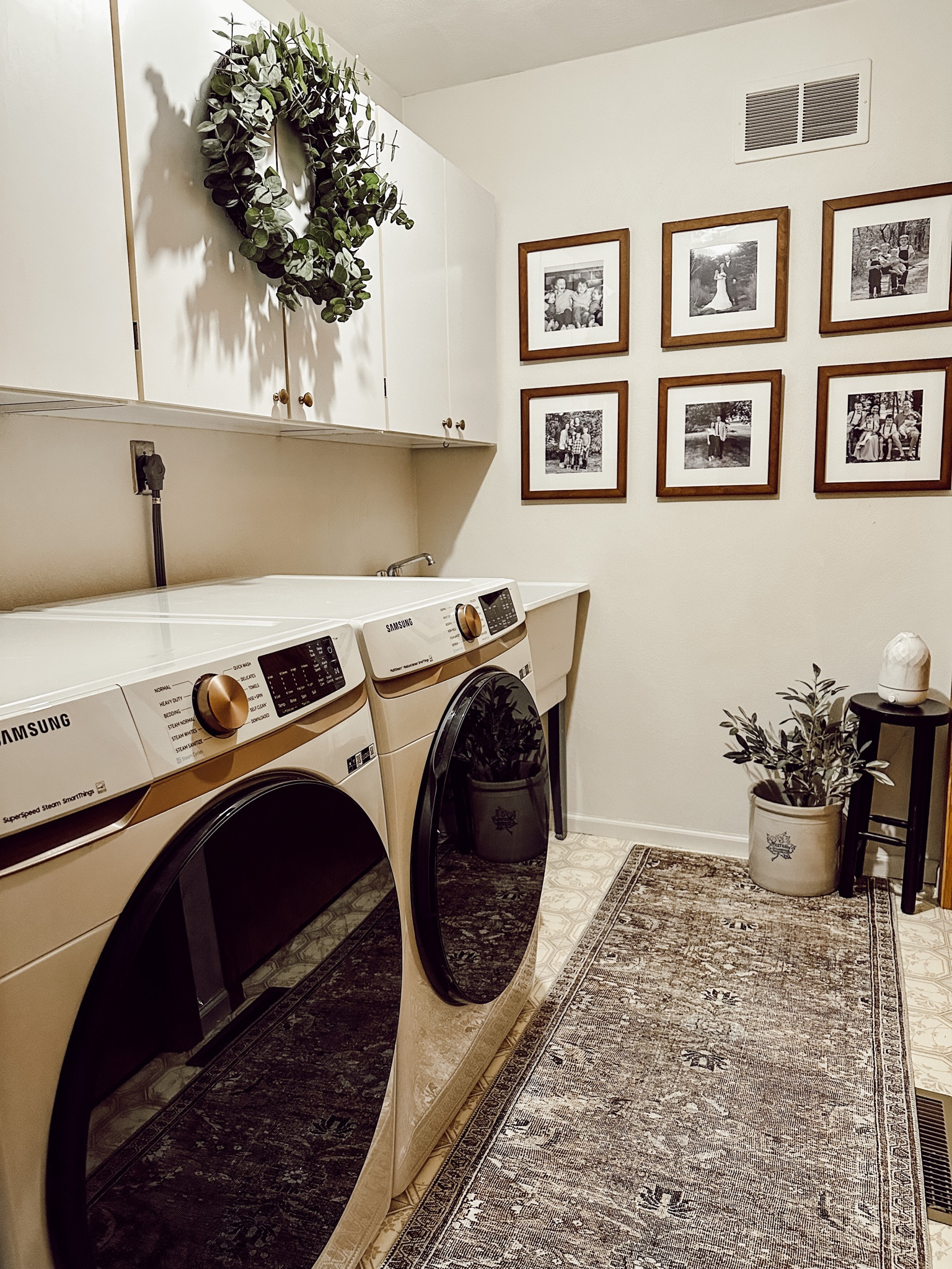 The before of this laundry room was so plain. Everything here was “shopped” throughout my home. The only thing I added was the rug! Insane how a few changes can make a space so much cozier!



#LTKunder50 #LTKfamily #LTKhome
