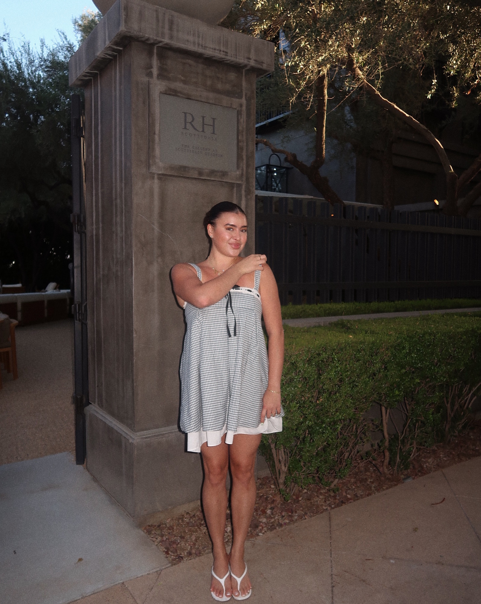 I wear this dress all the time!! 🤍