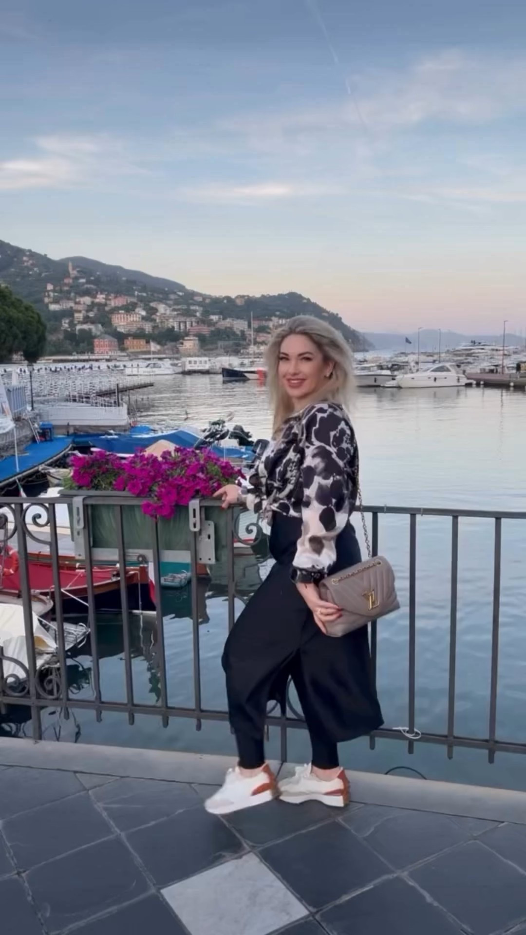 #fashionstyle #styleinspo #fashion #luxuryfashion #ootd #luxurystyle #styleinspo #fashionblogger #fashiongram

#LTKselfcare #LTKfitnessgoals #LTKootd