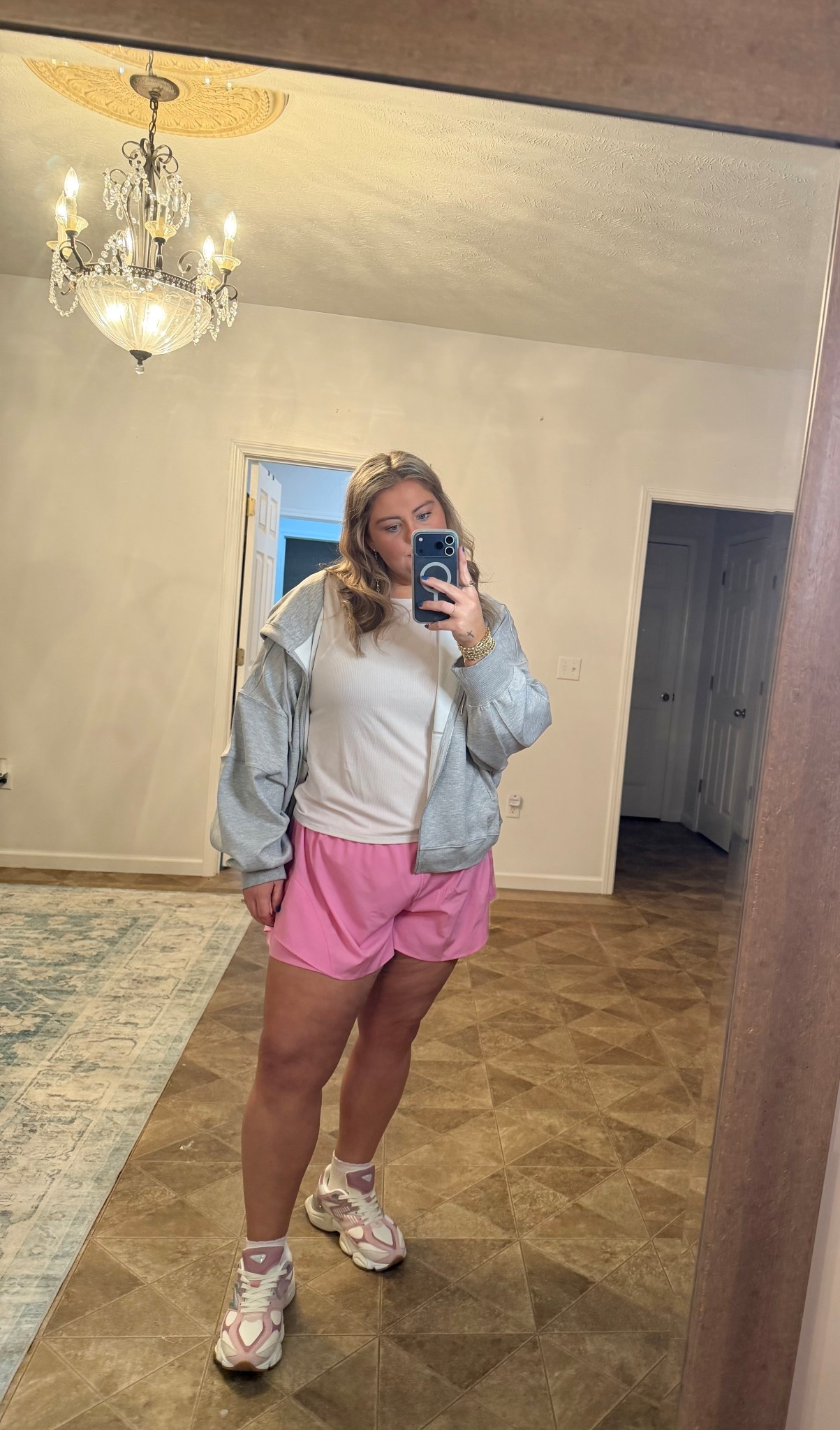 Love just a basic T with shorts and my NB!! 
#walmart #newbalance #under50

#LTKootd #LTKPlusSize #LTKSpringSale