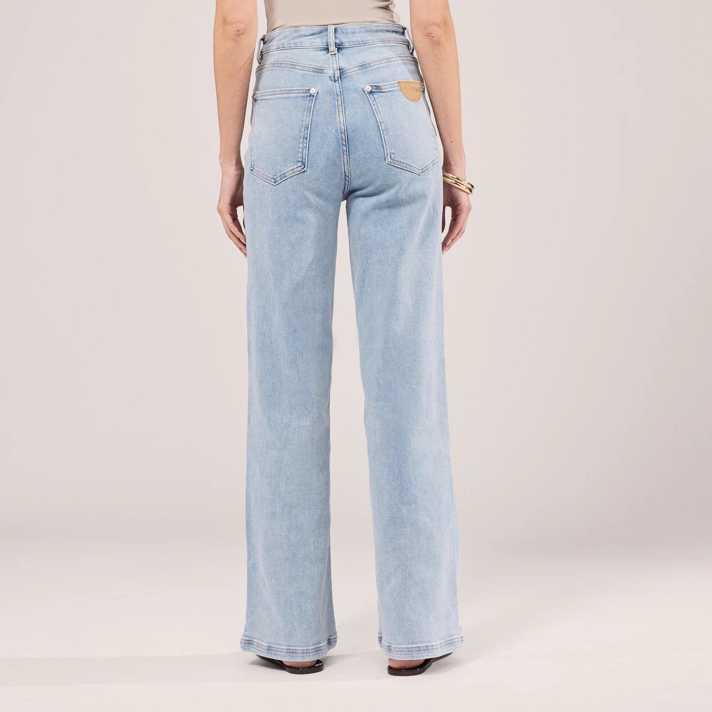 Stretch Wide Leg Jeans | Light Bleach | LOVALL