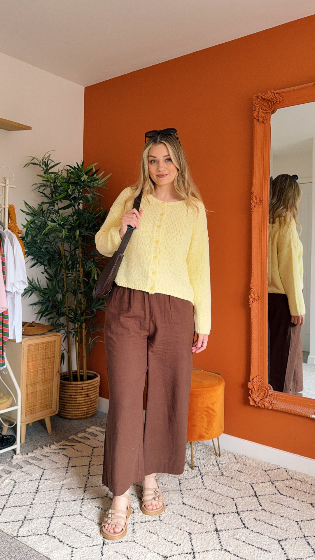 I’m wearing..

Tshirt - M
Cardigan - M
Trousers - 12

#LTKsummer #LTKspring #LTKuk