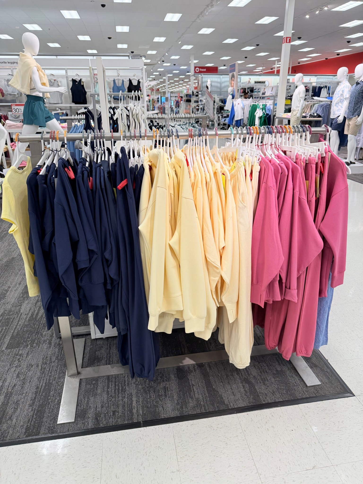 Love these colors, I grabbed the butter yellow airy sleek deep zip pullover💛😍 It’s so soft and perfect for the cool mornings!!🥰


@Target 
Loungewear, running errands, comfy outfit, weekend outfit, matching set, activewear, travel outfit 



#LTKOver40 #LTKTravel #LTKActive