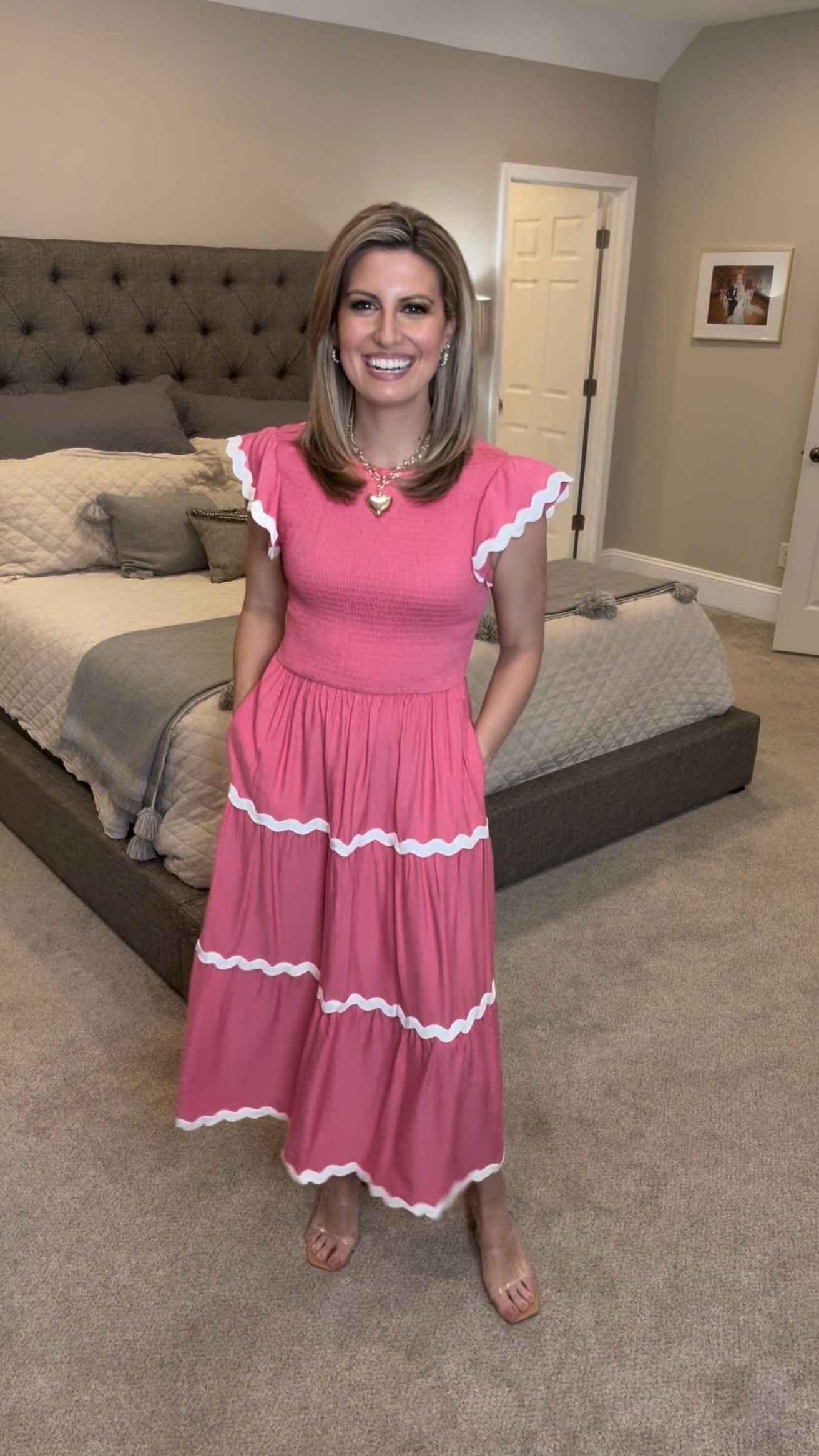 Spring style, simplified.
These are a few of my absolute favorite dresses this season—light, breezy, and so easy to throw on and feel put together. 

#SpringStyle #DressesOfInstagram #LTKSpring #LTKUnder100 #EffortlessStyle #EverydayStyle #MomStyle #SpringFashion #WeekendWardrobe #StyleInspo #LTKFinds

#LTKSeasonal #LTKOver40 #LTKStyleTip