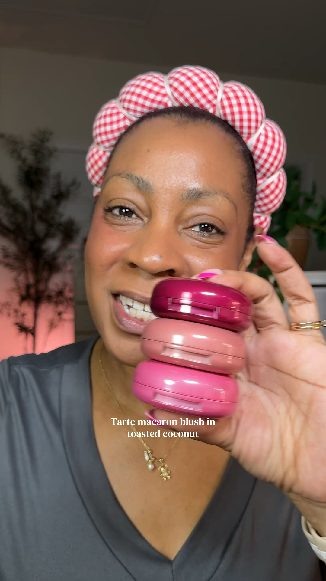 Tarte macaron blush duo in toasted coconut

#LTKBeauty #LTKOver40