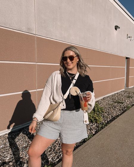Comfy midsize spring outfit - striped boxer shorts, basic black tee, cream cardigan, straw crossbody bag, Birkenstock Boston inspired clogs

Spring 2024 fashion trends, casual outfit inspo


#LTKstyletip #LTKcanada #LTKmidsize