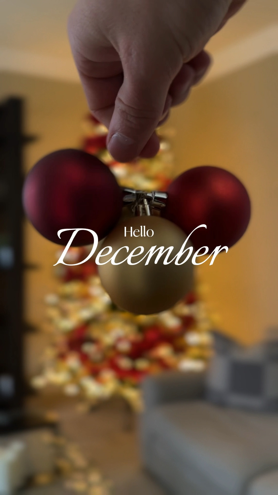 Hello, December! The house is filled with holiday magic, from the ornament Garland twinkle Tree, to the fireplace Norfolk pine Garland and the flocked velvet ornaments on the tree. 

Holiday decor // Christmas tree // Christmas decor // holiday home // vintage Christmas // modern Christmas // viral Garland // viral christmas tree

#LTKhome #LTKVideo #LTKHoliday