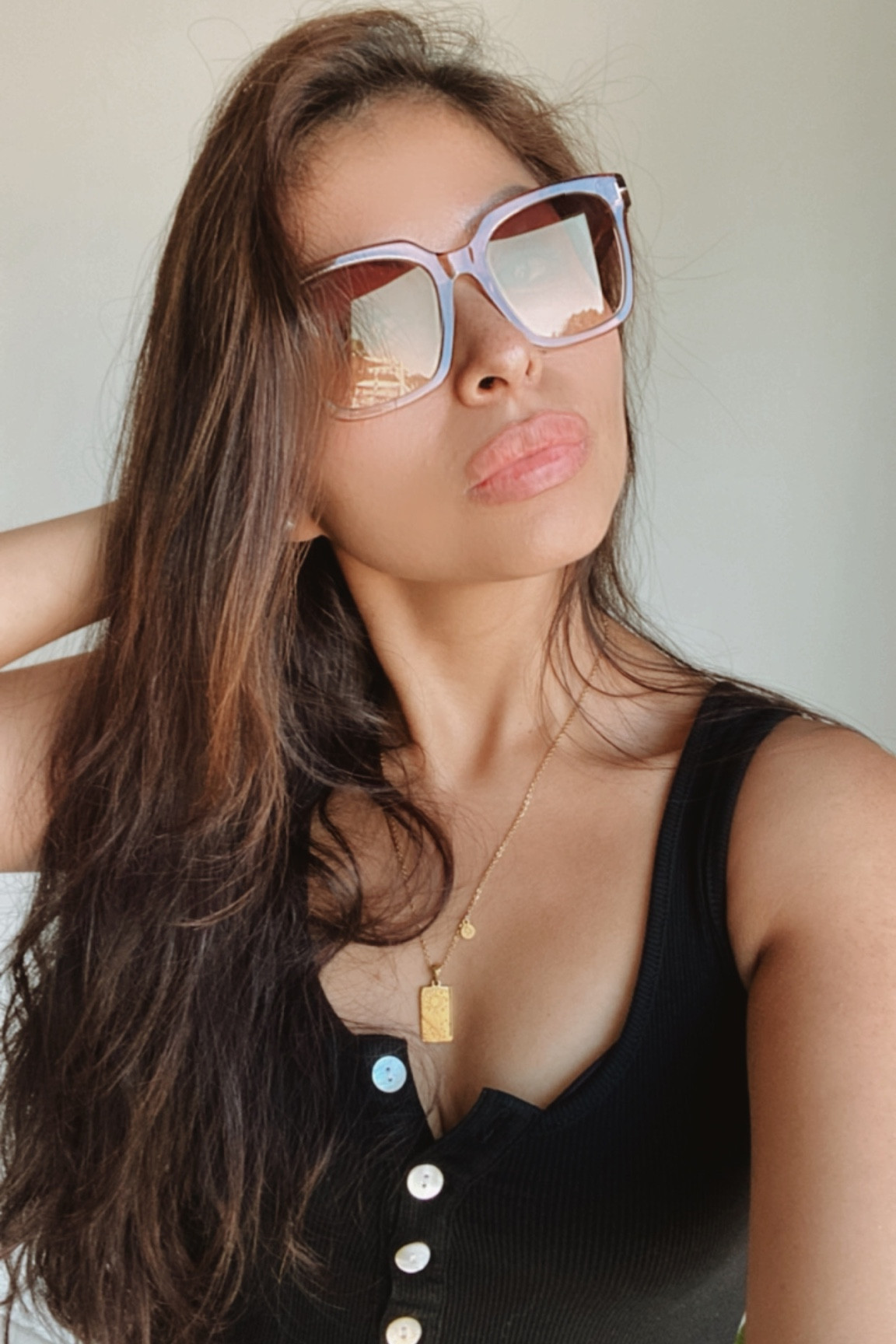 Sunny days, eyes protected by these beautiful sunglasses 

#LTKxNSale #LTKtravel #LTKSeasonal