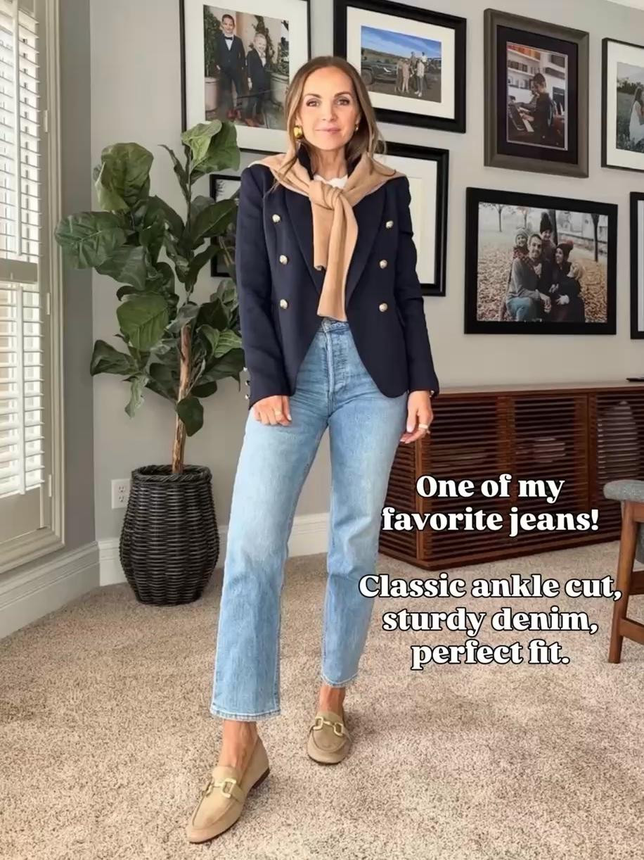 @Aritzia jeans are sturdy and hold shape so well! Always on repeat!

#LTKgrwm