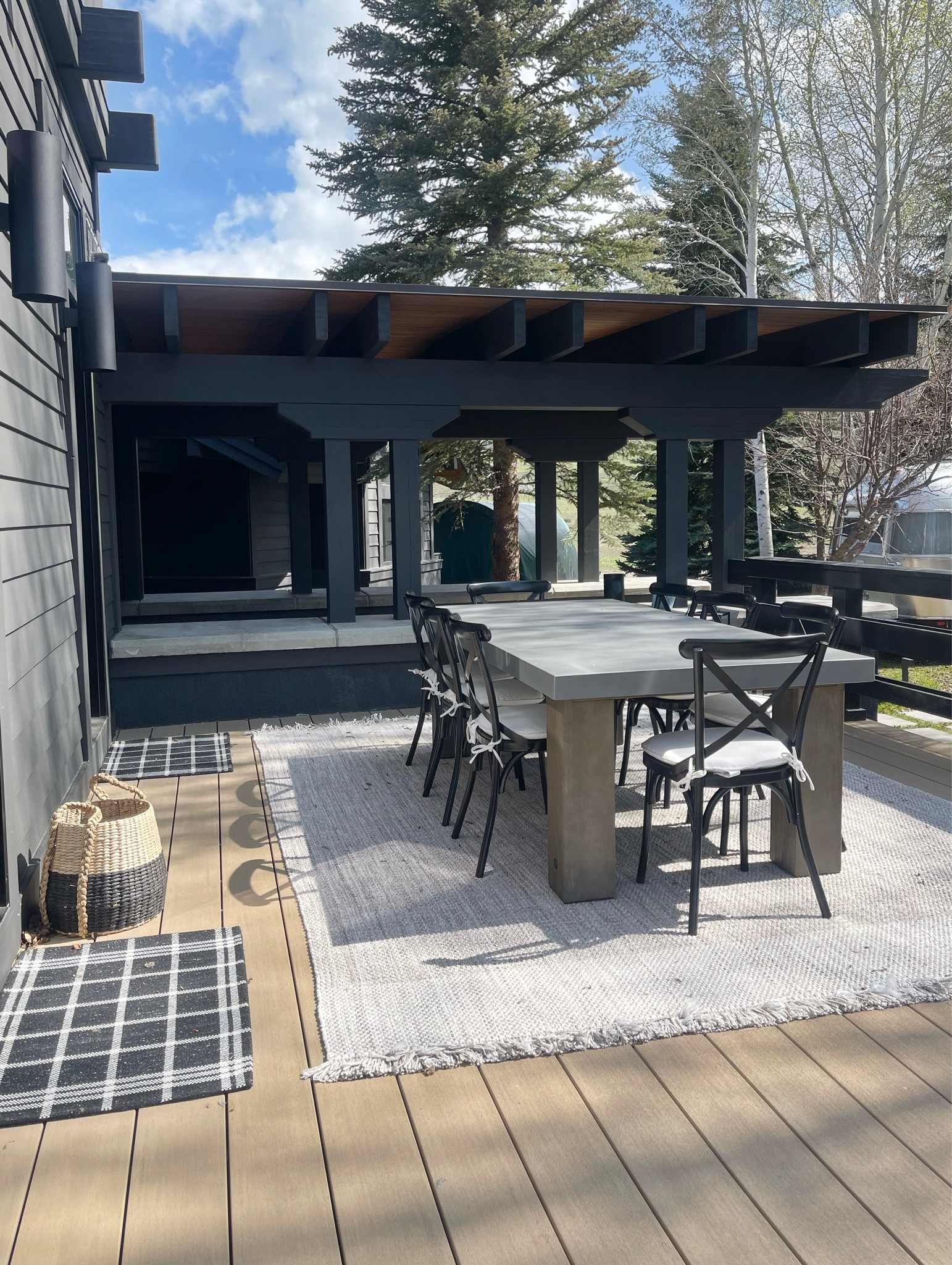 H O M E \ outdoor dining setup!

Home decor
Table
Chair
Patio
Deck 

#LTKhome #LTKSeasonal