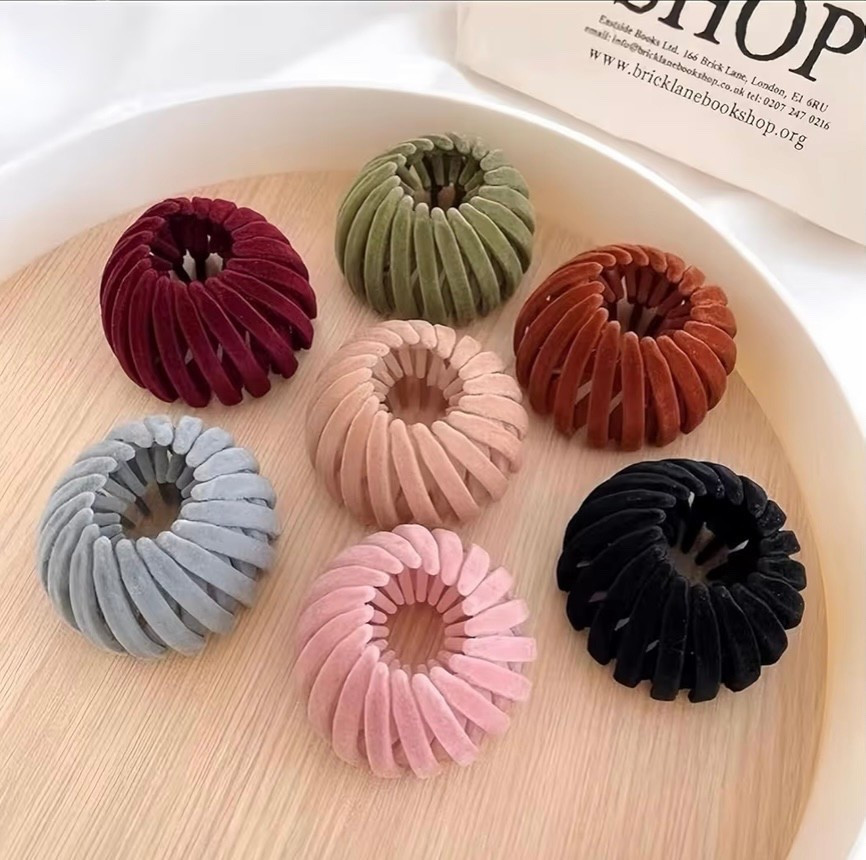 Birds nest hair clip. Under $10 for the set 

#LTKBeauty #LTKHoliday #LTKGiftGuide