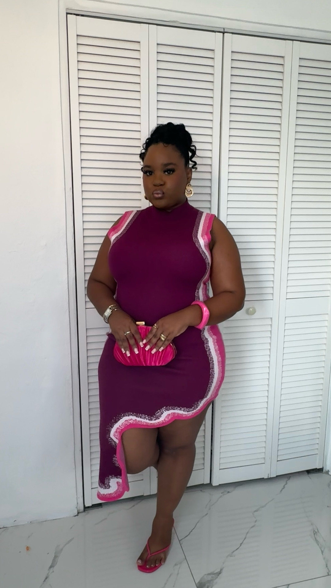 Girls Night Out! 
Dress: Olivia Sweater Mini Dress (Sold Out) 
Bag: Shein 
Shoes: Fashion Nova 
Earrings: Fashion Nova(Rings Of Entanglements Drop Earrings)
Pink Bangle: Amazon 