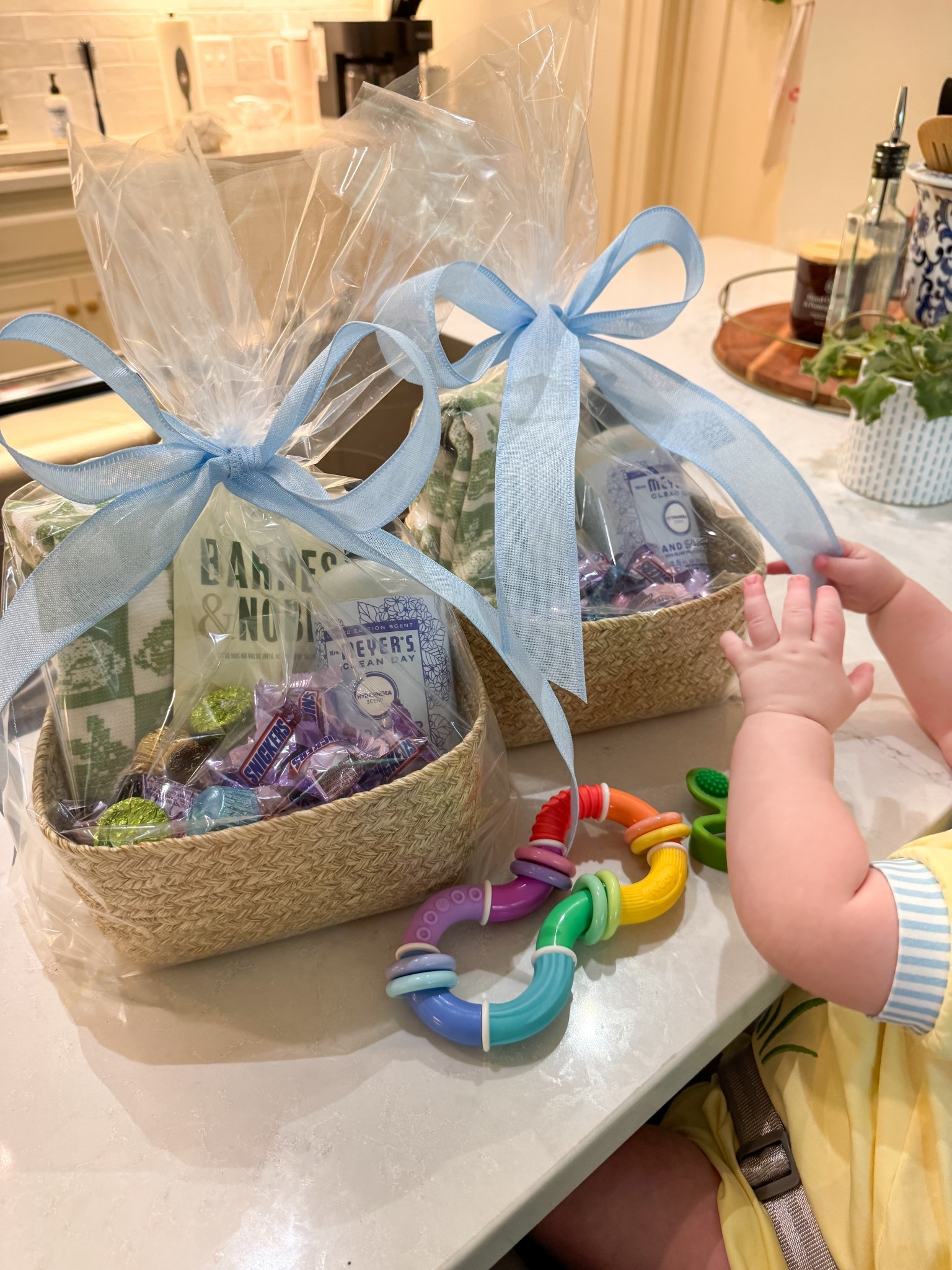 Easter Basket ideas for your favorite Teacher!

Teacher Basket
Teacher Gift
Teacher Easter Basket
Class Easter Gift

#LTKSeasonal #LTKFindsUnder50 #LTKGiftGuide