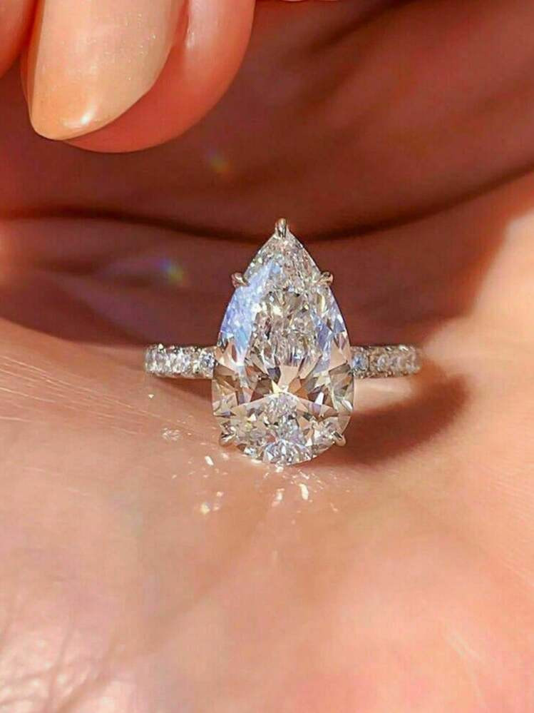 1pc Luxury Crystal Water Droplet Design Ring, Women's Engagement/Wedding Ring, Party Jewelry Gift | SHEIN