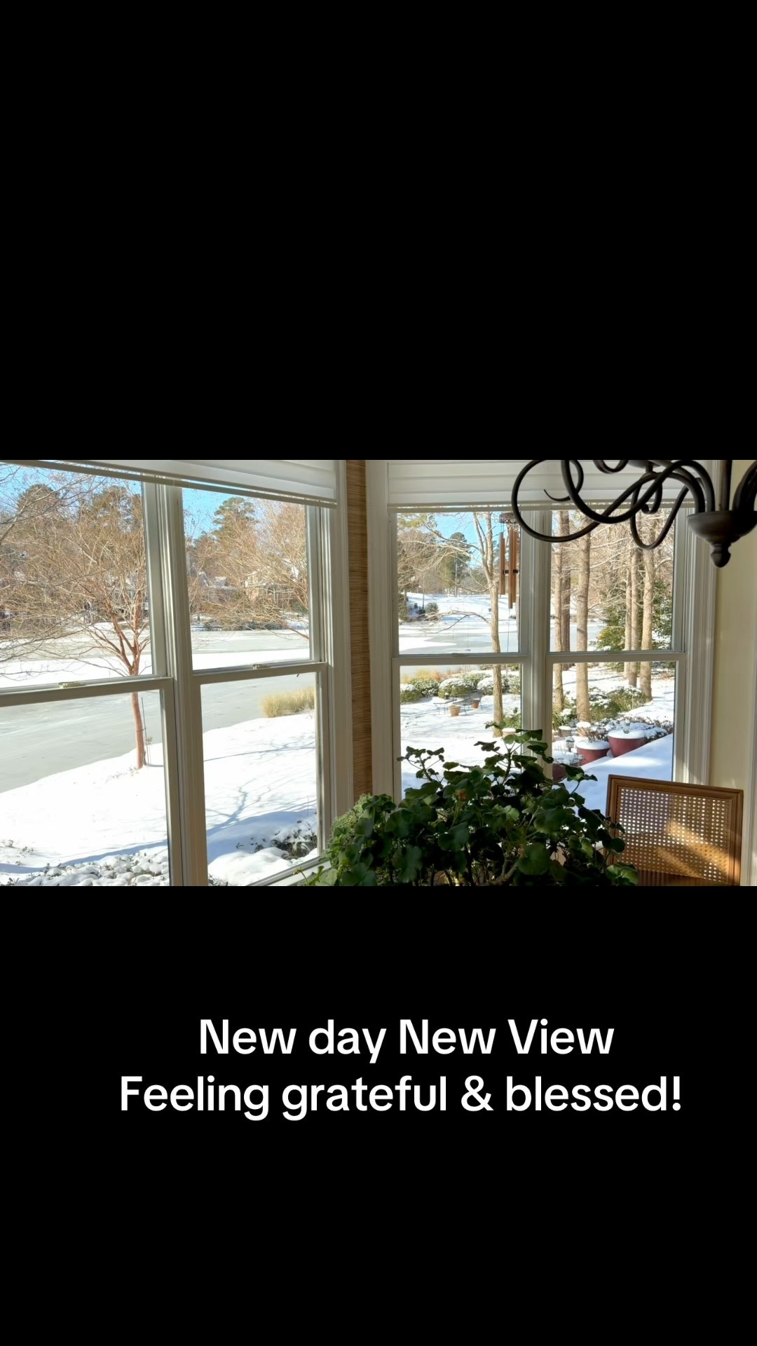 New Day New view. Feeling grateful and blessed! #home #lakesideview #morning #view #snow 

#LTKmorningroutine #LTKdayinmylife #LTKOver40