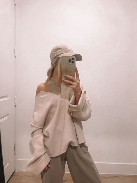 alllll the fall vibes 🤎🍂☕️

fall inspo, fall outfits, all neutral outfits, monochrome outfits, petite fashion, tan la hat, ugg platforms, gifts for her, cozy fits, work from home outfits 

#LTKstyletip #LTKshoecrush #LTKSeasonal