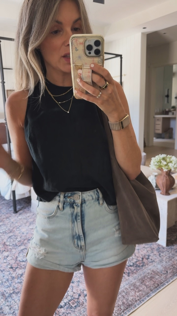 My FAVE basic top. I wear at least twice a week. Wearing a size small in top (normal size) and 28 in shorts (might wanna size up one in these)