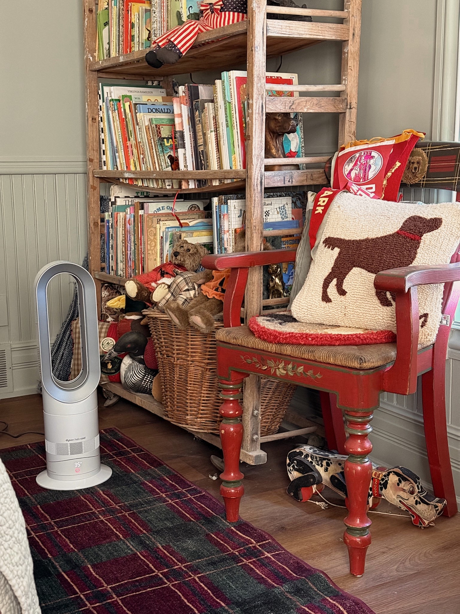 @QVC has One of our favorite household items: our Dyson hot & cool bladeless fan! Remote controlled and instantly cools/heats 🙌🏼 great gift idea for you or someone on your list. 

#LoveQVC #ad

#LTKHoliday #LTKGiftGuide #LTKHome