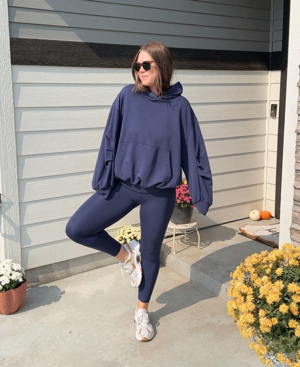 Go to fall morning outfit - perfect for school drop off and errands!
💙🫐🦋
5’10” | 180lbs | size 12/14

Sweatshirt: large
Leggings: medium
Shoes: 10 

#LTKSaleAlert #LTKStyleTip #LTKFallSale
