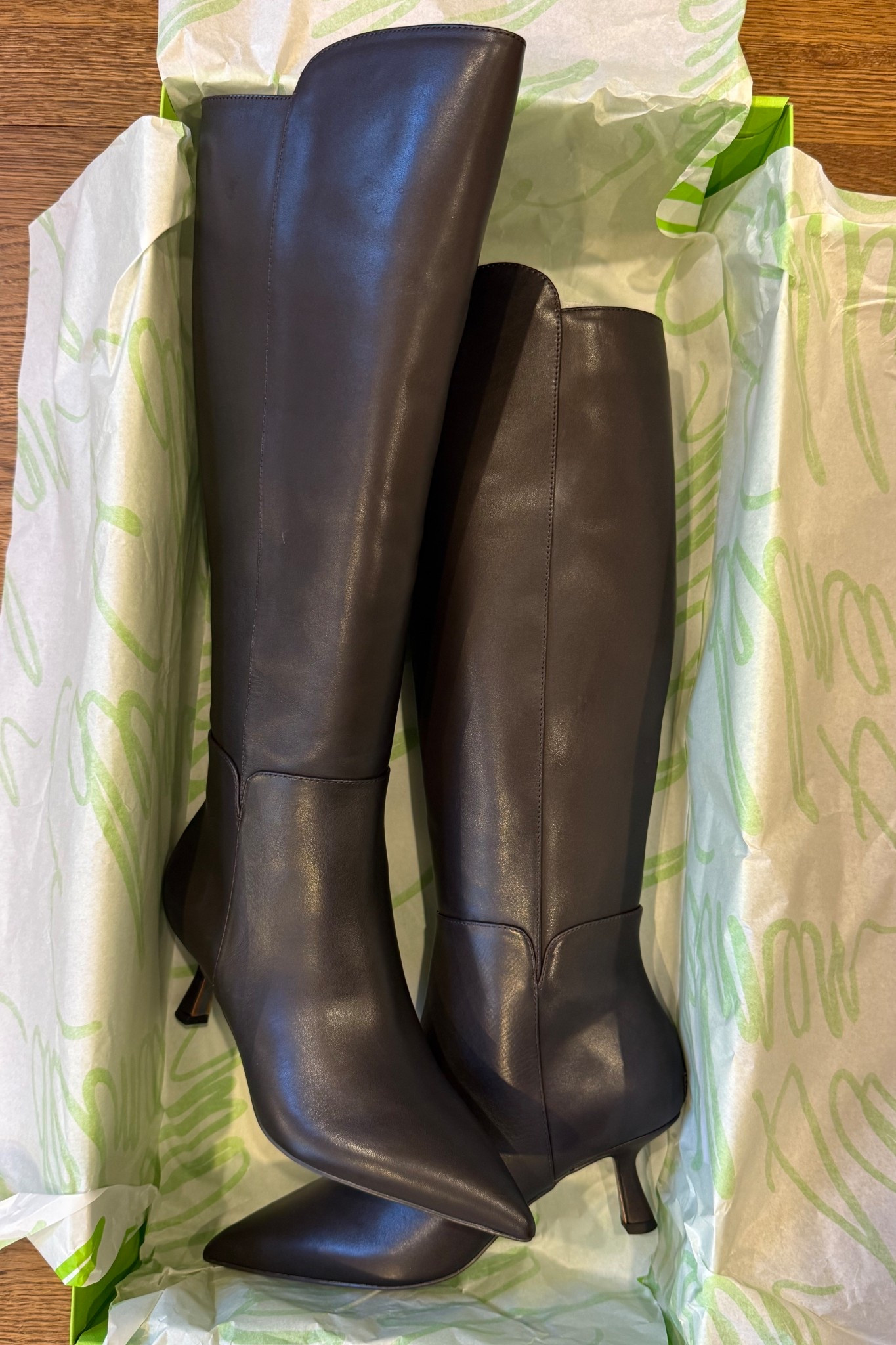 Boots 
Knee high boots 
Taylin Sam Edelman 

#LTKStyleTip #LTKSeasonal #LTKShoeCrush