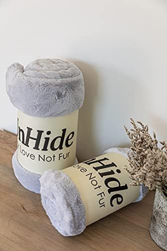 Lil’ Marsh Unhide Small Faux Fur Blanket - Silver Fox 50 x 60 in | Amazon (US)