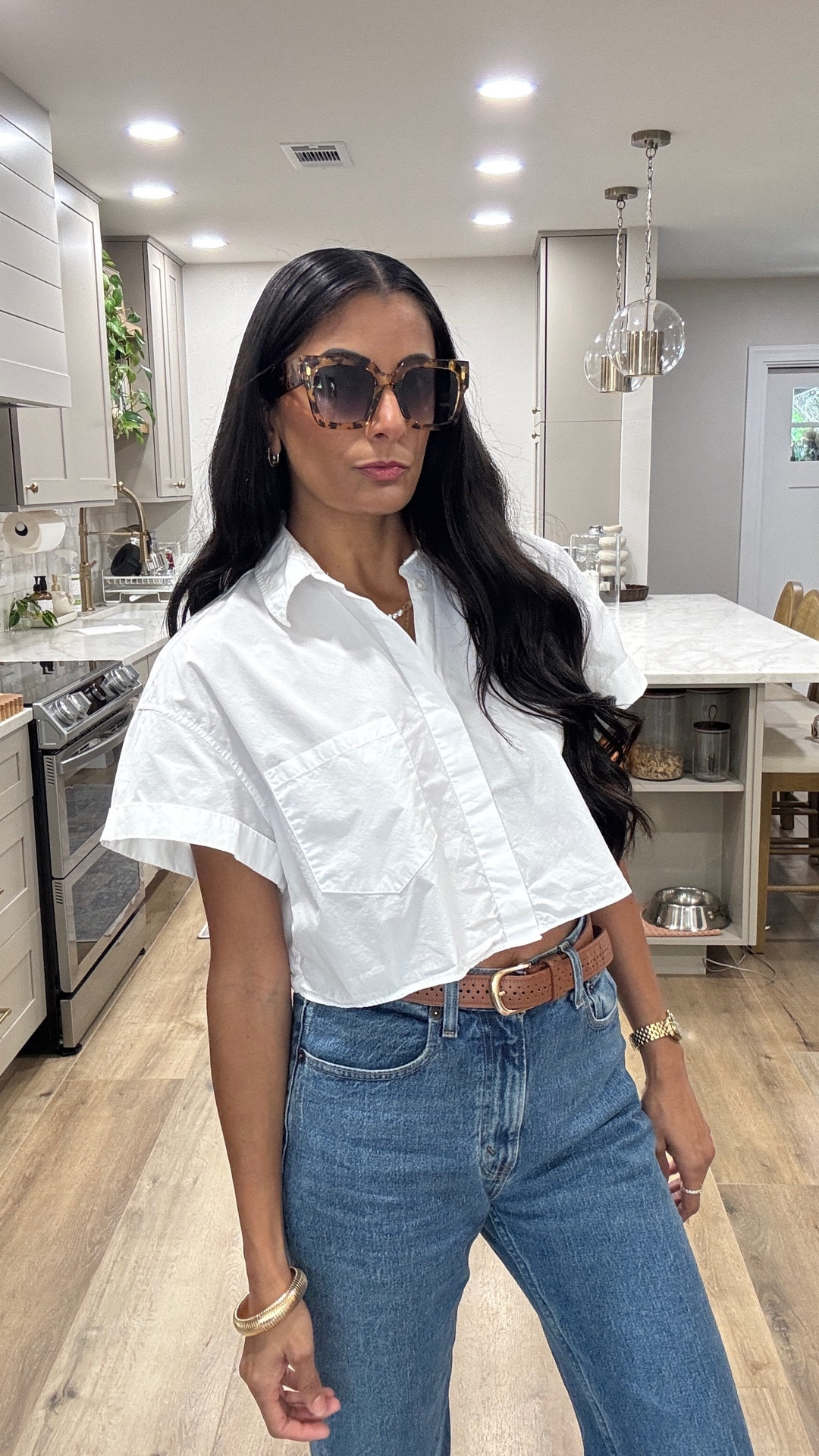 Abercrombie sale! $50 of $150 purchase 

I’m wearing the 90’s high rise relaxed fit 

Top is Zara 

#LTKSaleAlert #LTKStyleTip #LTKOver40