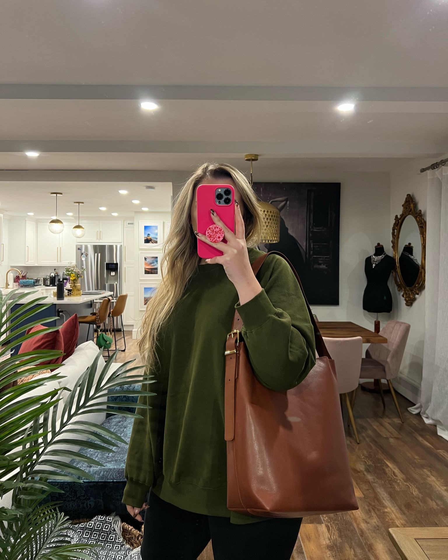 Madewell Large Brown Leather Bag / Shoulder Bag / Gifts for Her 

#LTKGiftGuide #LTKitbag #LTKHolidaySale