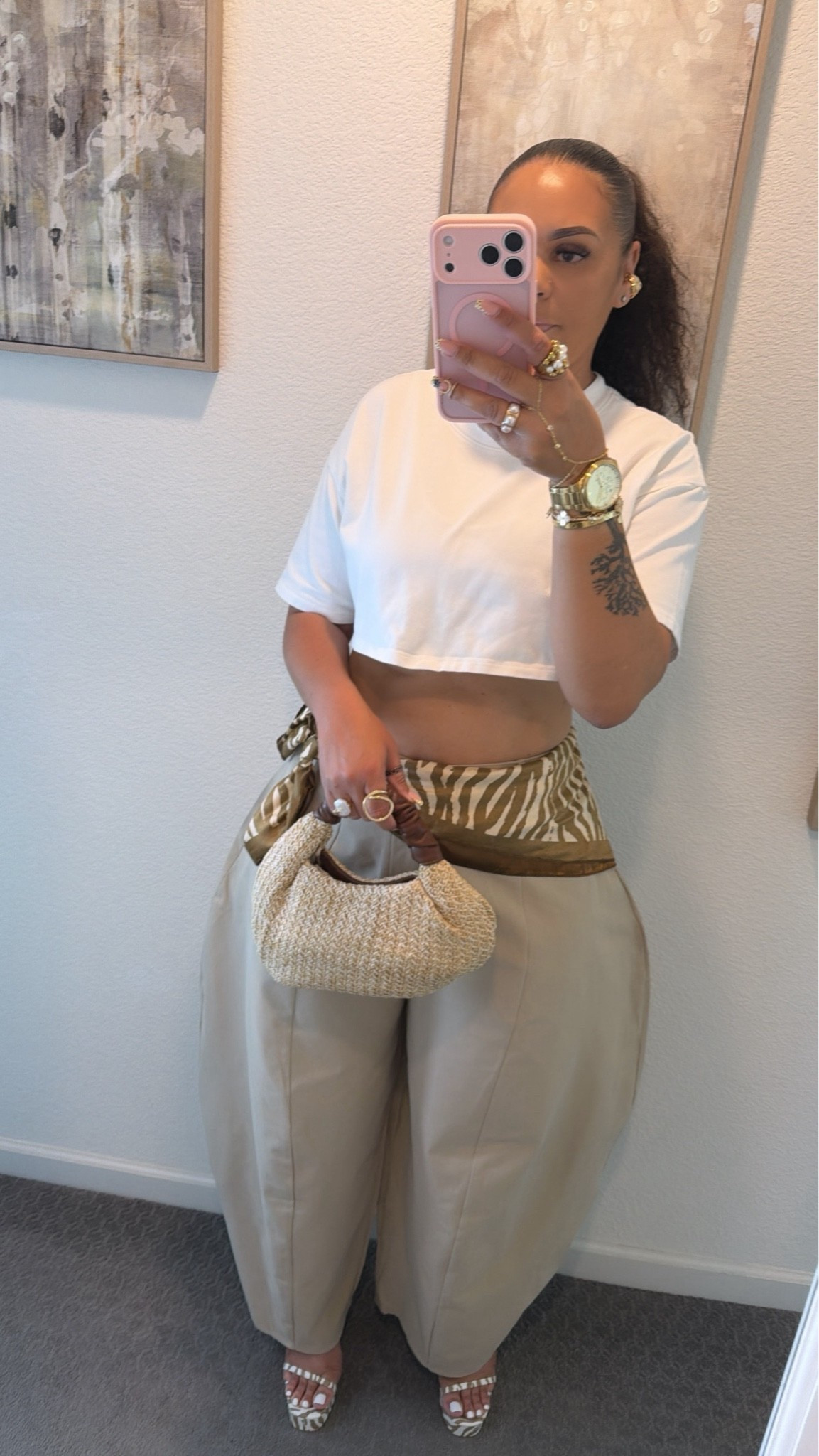 Obsessed with these barrel pants 😋

#LTKgrwm #LTKdayinmylife #LTKootd