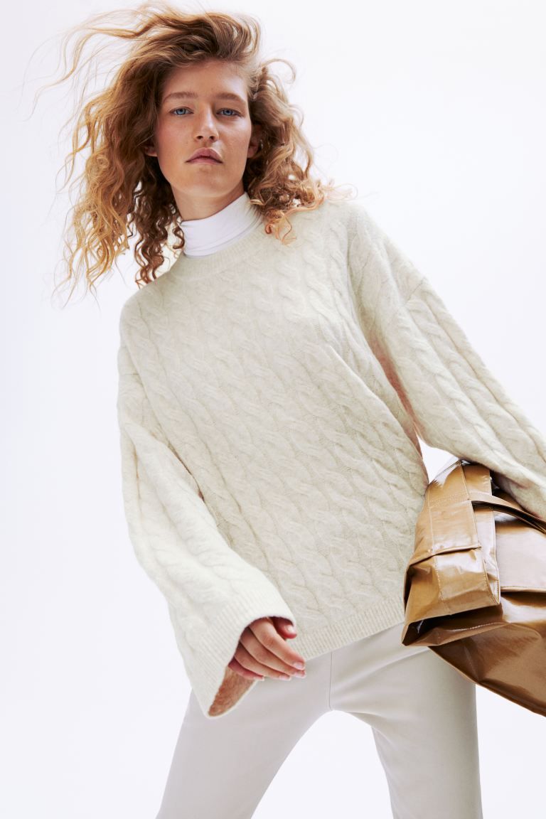 Oversized cable-knit jumper | H&M (UK, MY, IN, SG, PH, TW, HK)