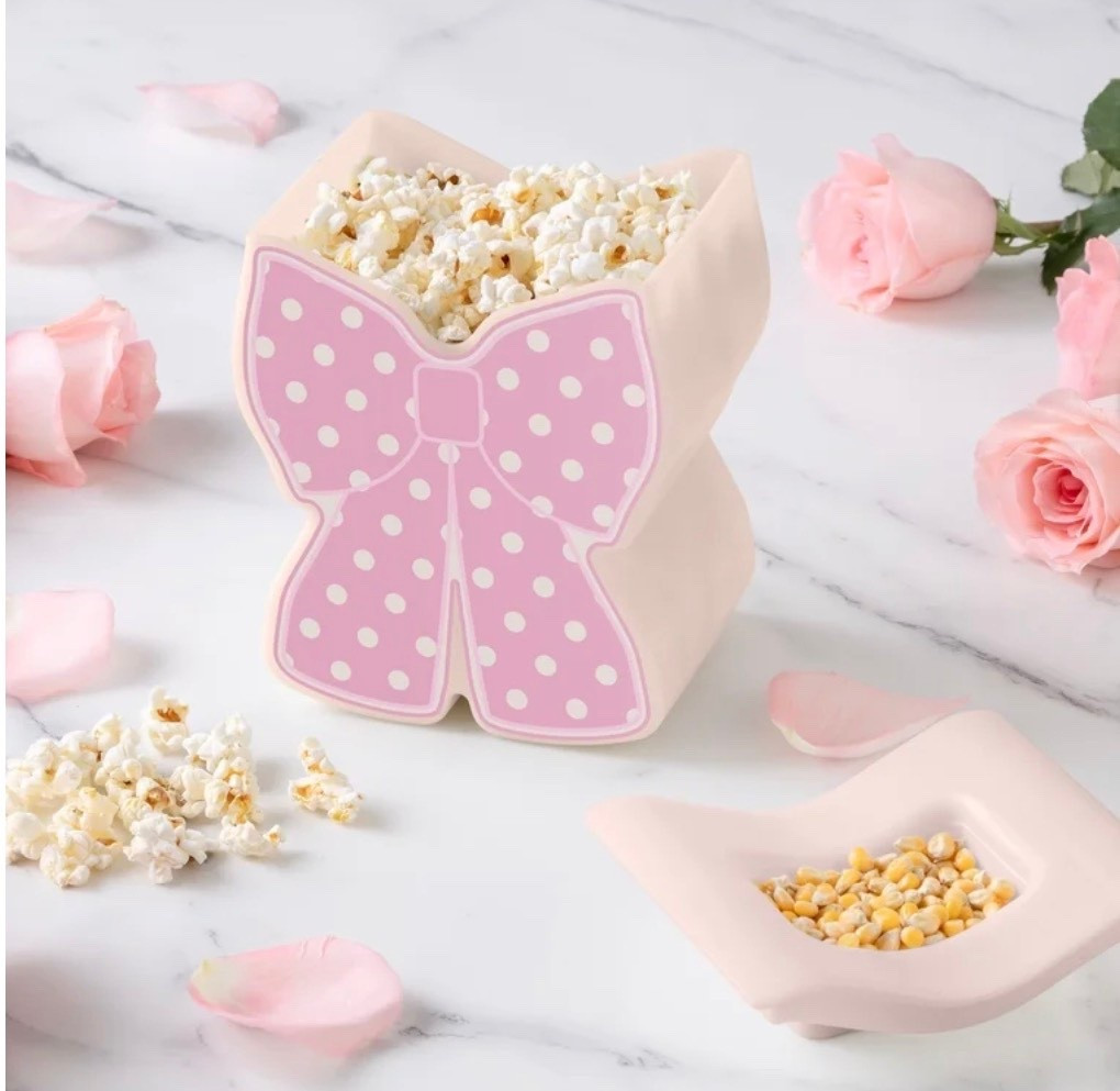 This is a cute popcorn bowl/popcorn maker. Either put your popcorn in the bowl or pop it in the microwave and it’s ready to go. 

#LTKmomlife #LTKdayinmylife #LTKHome