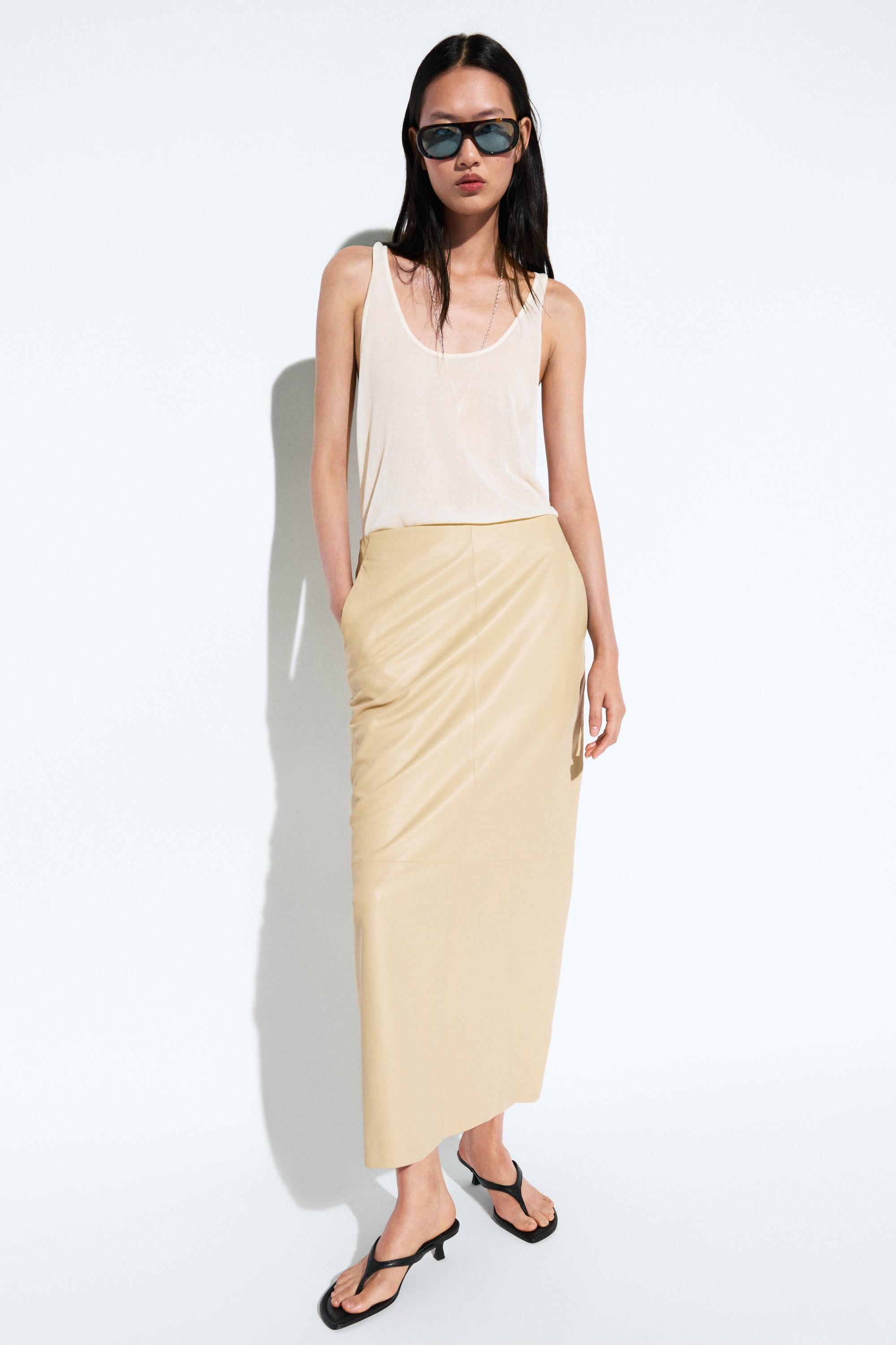 Nappa leather midi skirt | Massimo Dutti UK