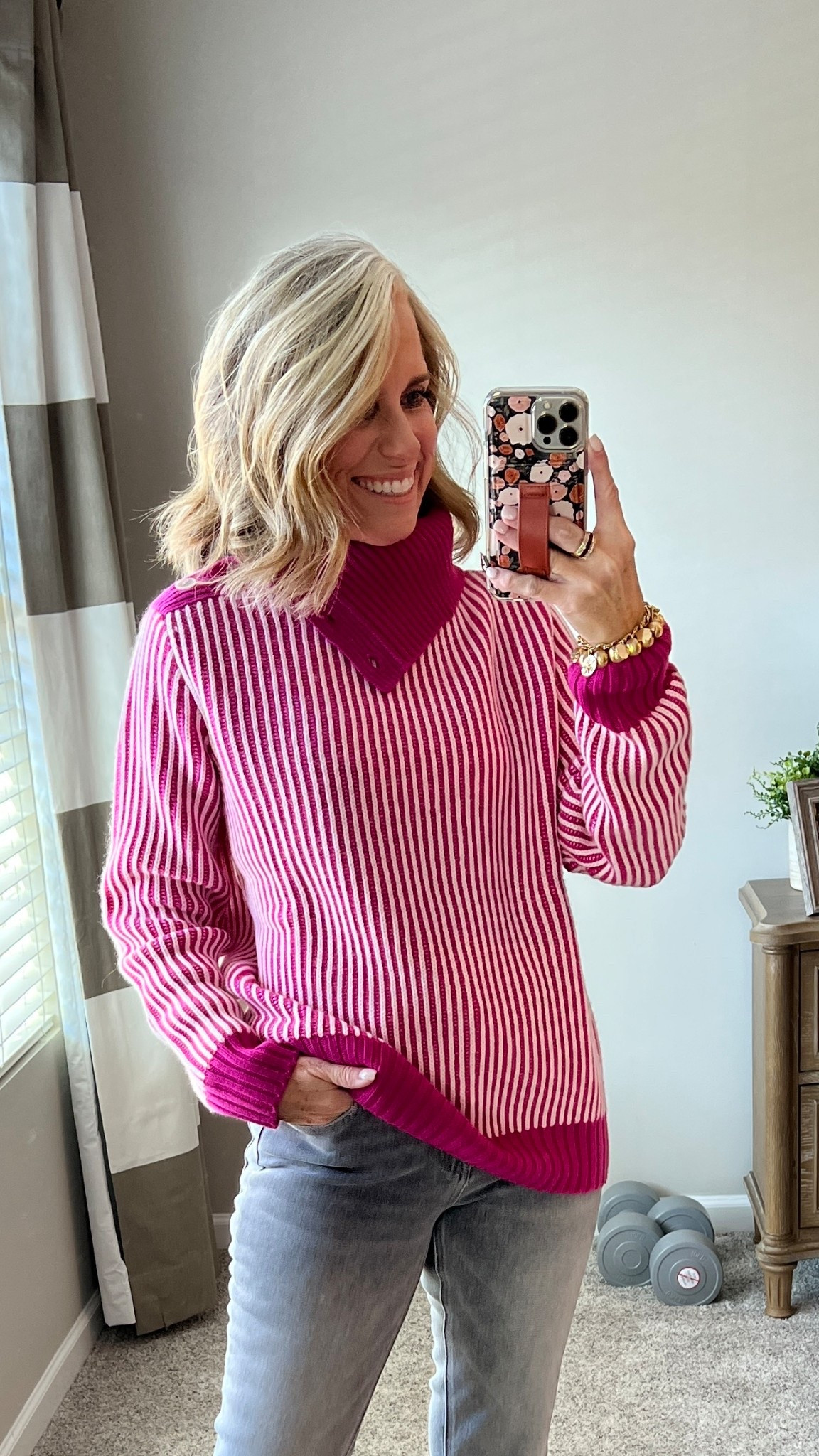 Cashmere blend sweater on sale 

#LTKSaleAlert #LTKHoliday #LTKOver40