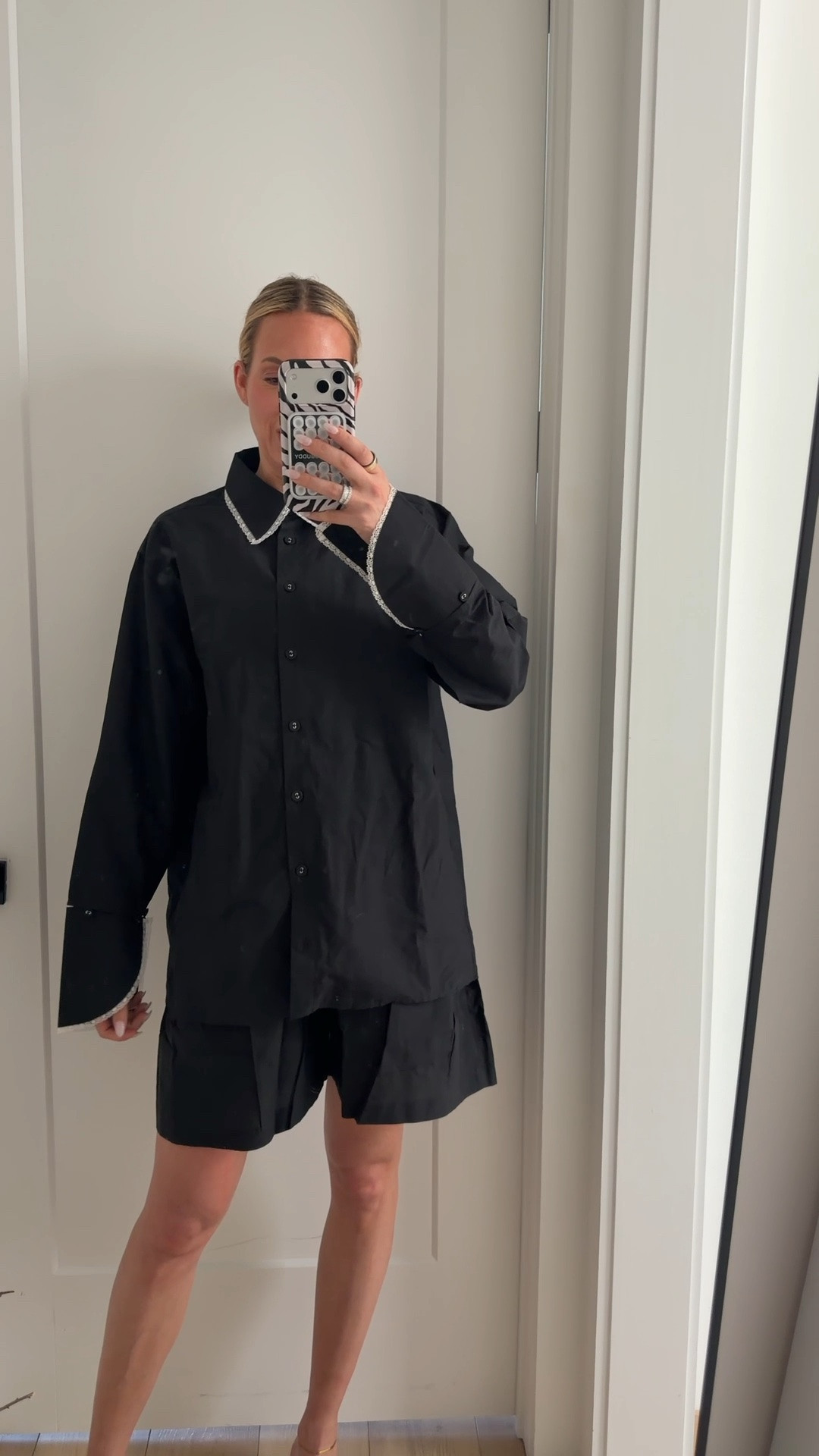 I’m wearing a small in the top and the shorts. The top is very oversized. I also linked my other favorites from the line below as well. ￼

#LTKootd #LTKWorkwear #LTKTall