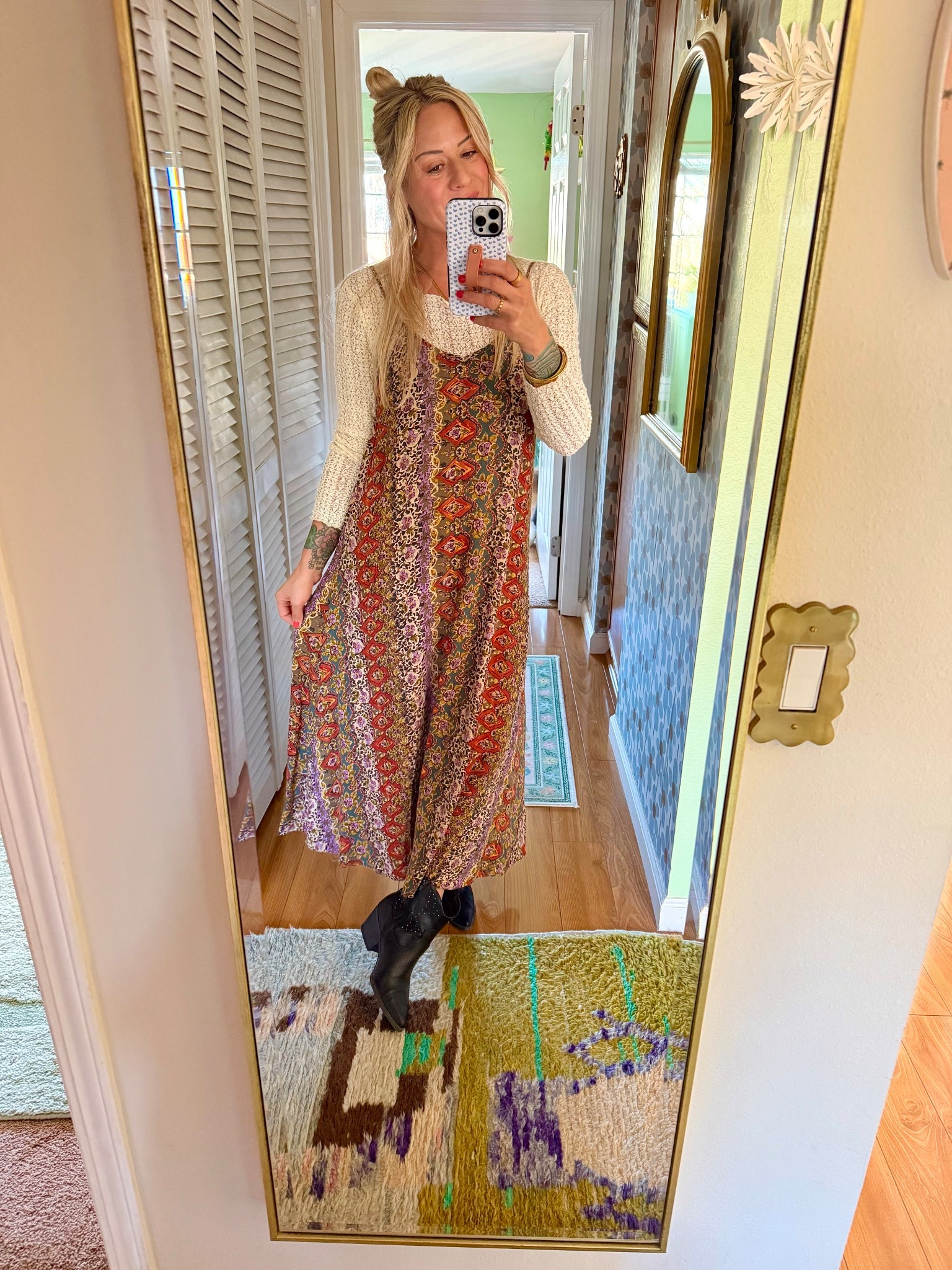 Natural Life Fit size small in both 