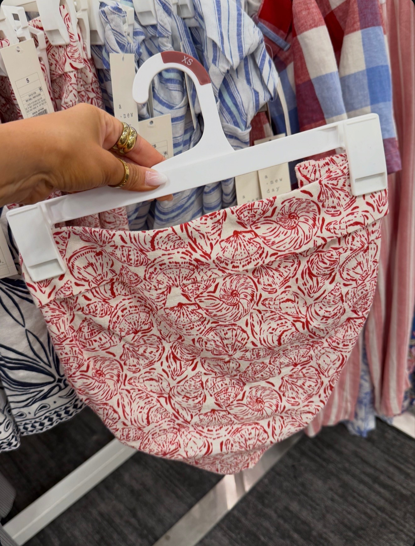 Linen tube top that ties in the back! 

Memorial Day outfit, 4th of July outfit, summer outfit 

#LTKootd #LTKSeasonal #LTKmomlife