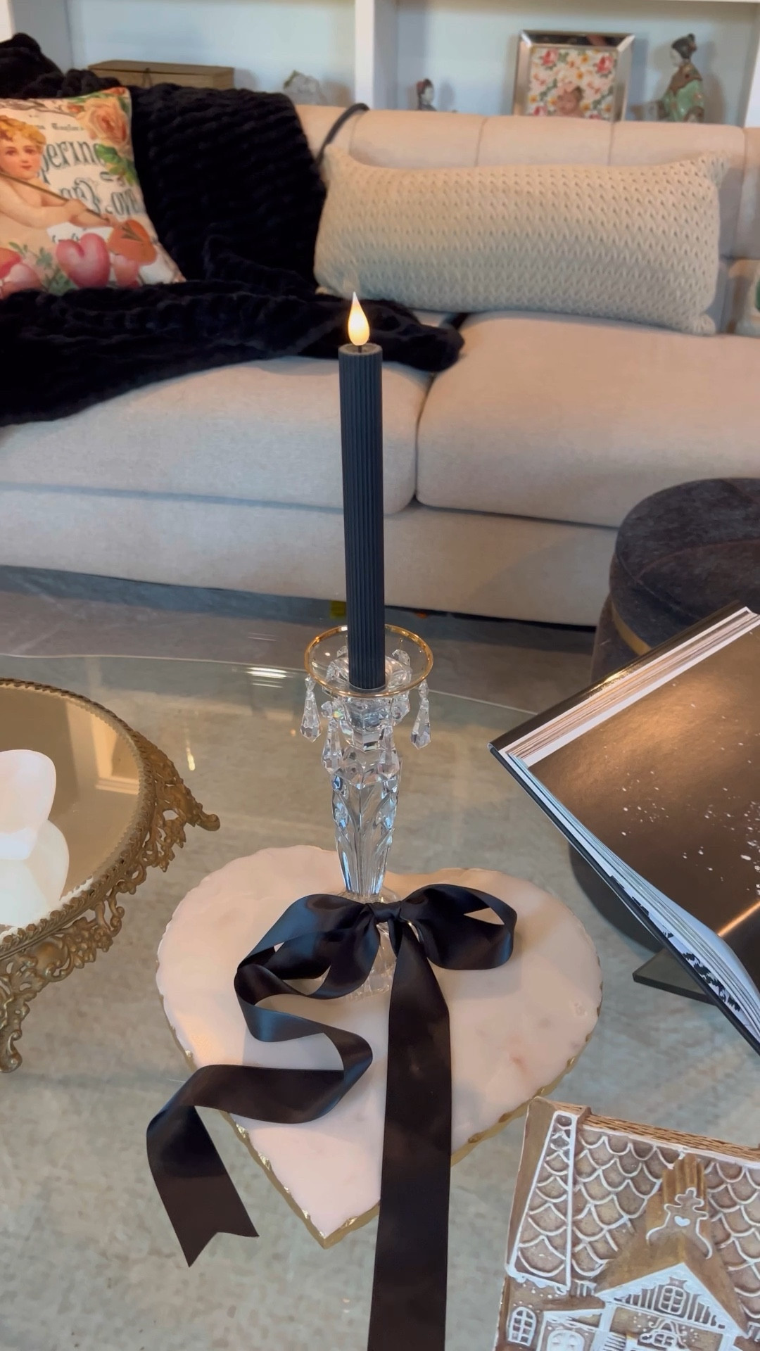 Making your home romantic! Elegant and stunning valentines inspiration! 

#valentines
#candles
#livingroom


#LTKHome #LTKSeasonal