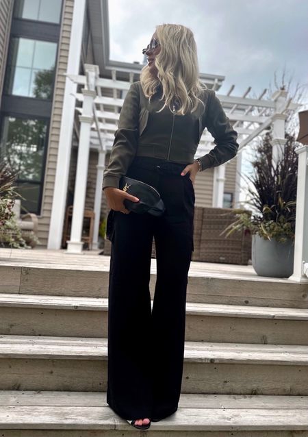 My entire outfit is 40-50% off!!! My FAVE utility trouser pants are fully restocked in all sizes! I’m in the 4, long. LOVE them! 

Workwear. Utility. Sale. Trends. Fall outfits.

#LTKsalealert #LTKstyletip #LTKworkwear