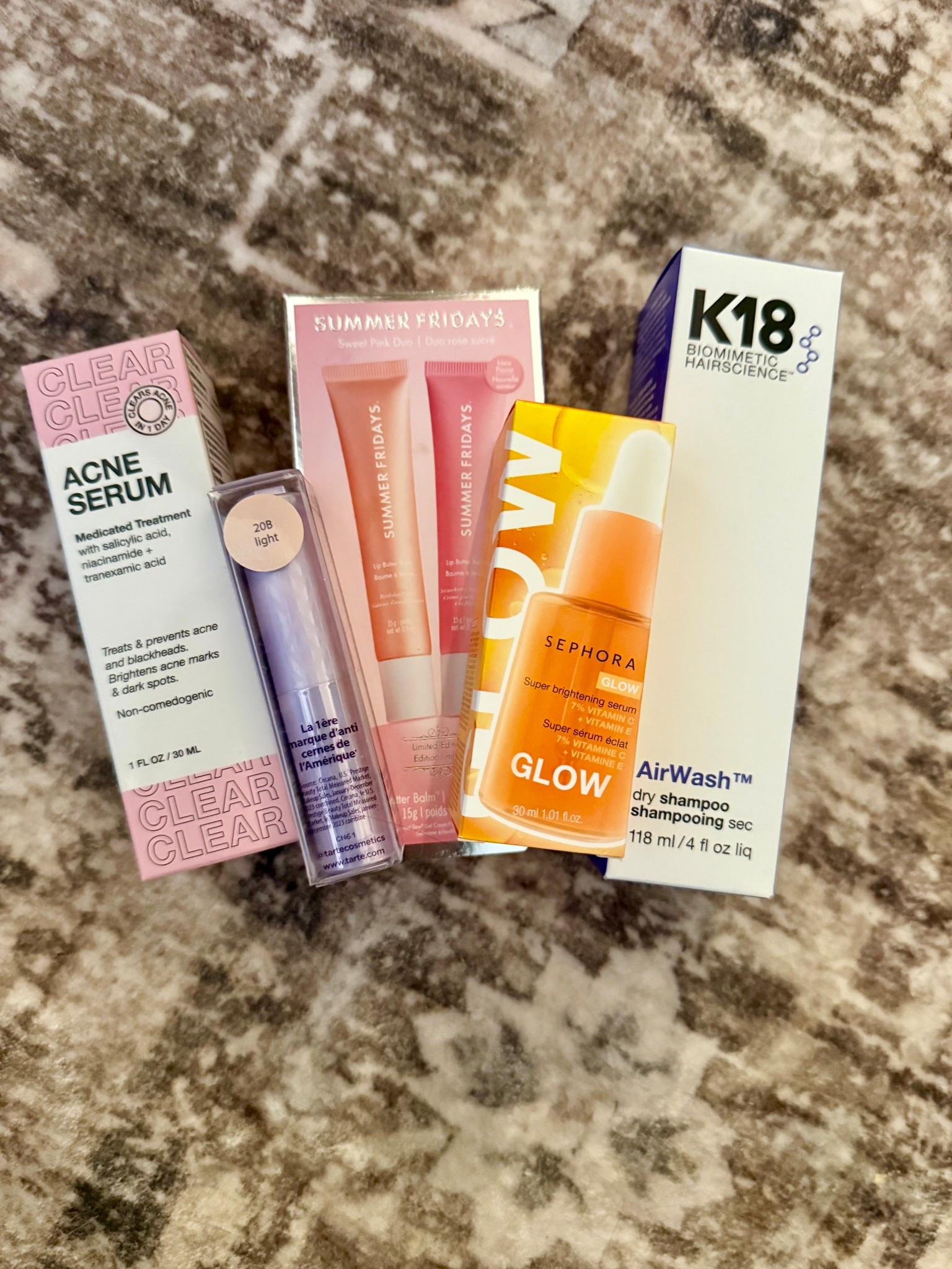 All of my Sephora favorite finds from the sale! Obsessed with this K18 dry shampoo and excited to try out the new Tarte concealer!



#LTKSaleAlert #LTKselfcare