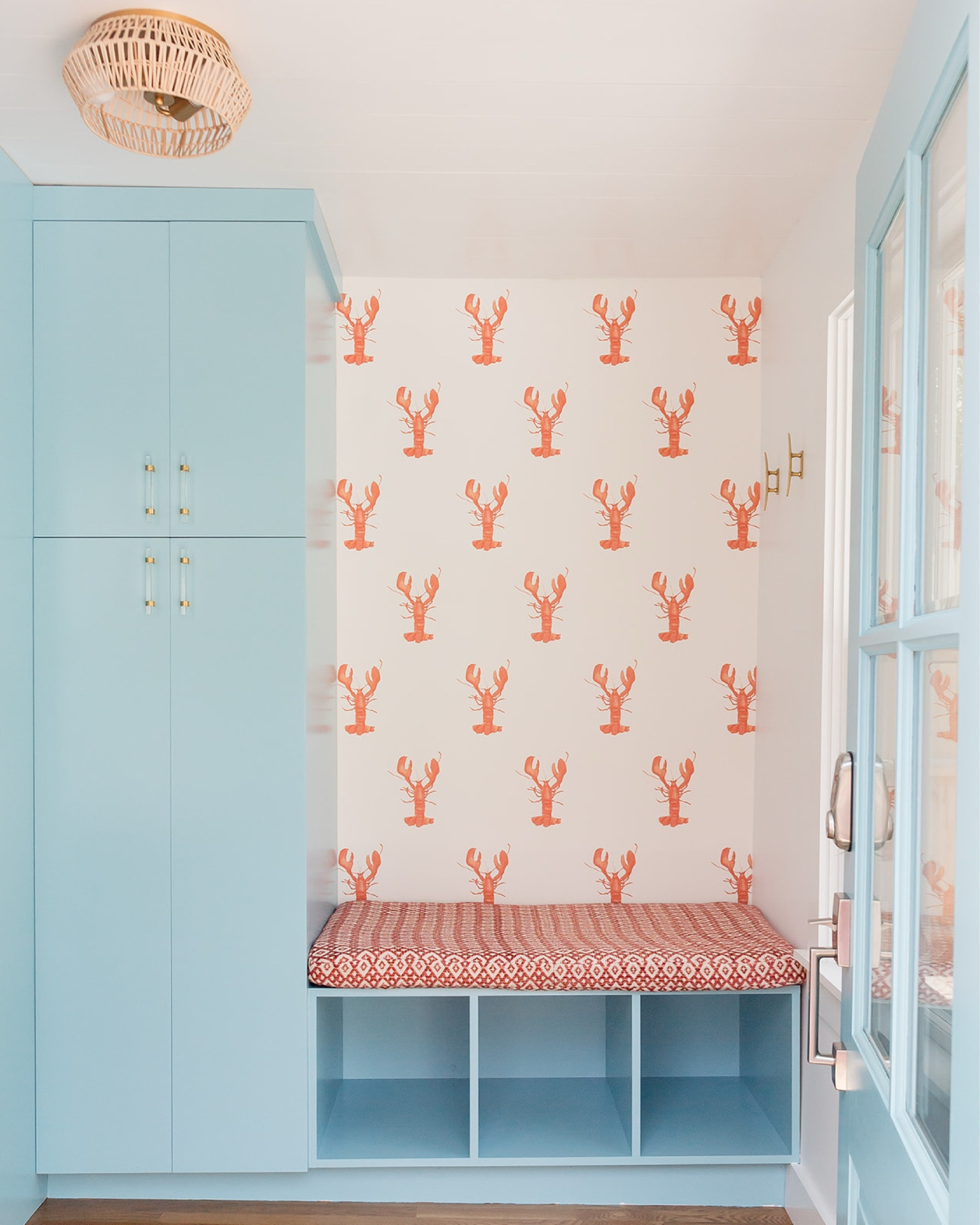 let's talk about design inspiration! when we first view a potential renovation project, we are often inspired by some small detail and know certain products we'd like to incorporate into the design from the very beginning. in the case of the #mixedusedmini, we knew we wanted to use this lobster print wallpaper by @sarafitzstudio from the get go! this playful wallpaper is just perfect in the entryway—it welcomes guests and sets the vibe for their stay as soon as they walk through the door. a custom-built bench and cabinets transform this formerly dead space into a useful and efficient mudroom. #dwelloctoberstay #dwelloctober#LTKFindsUnder50 #LTKFindsUnder100

#LTKHome