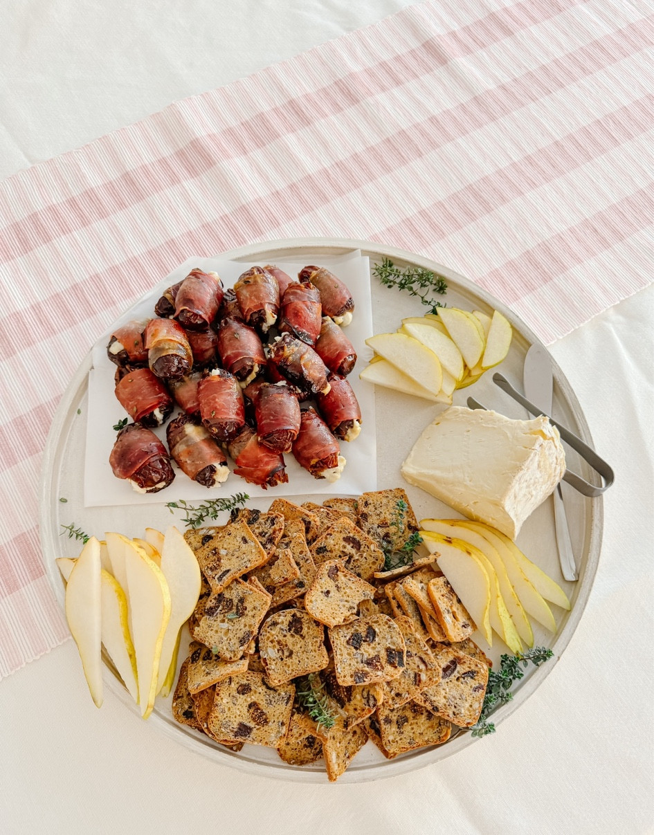 the girly way to watch football 🏈

#LTKU #LTKfamily #LTKSeasonal