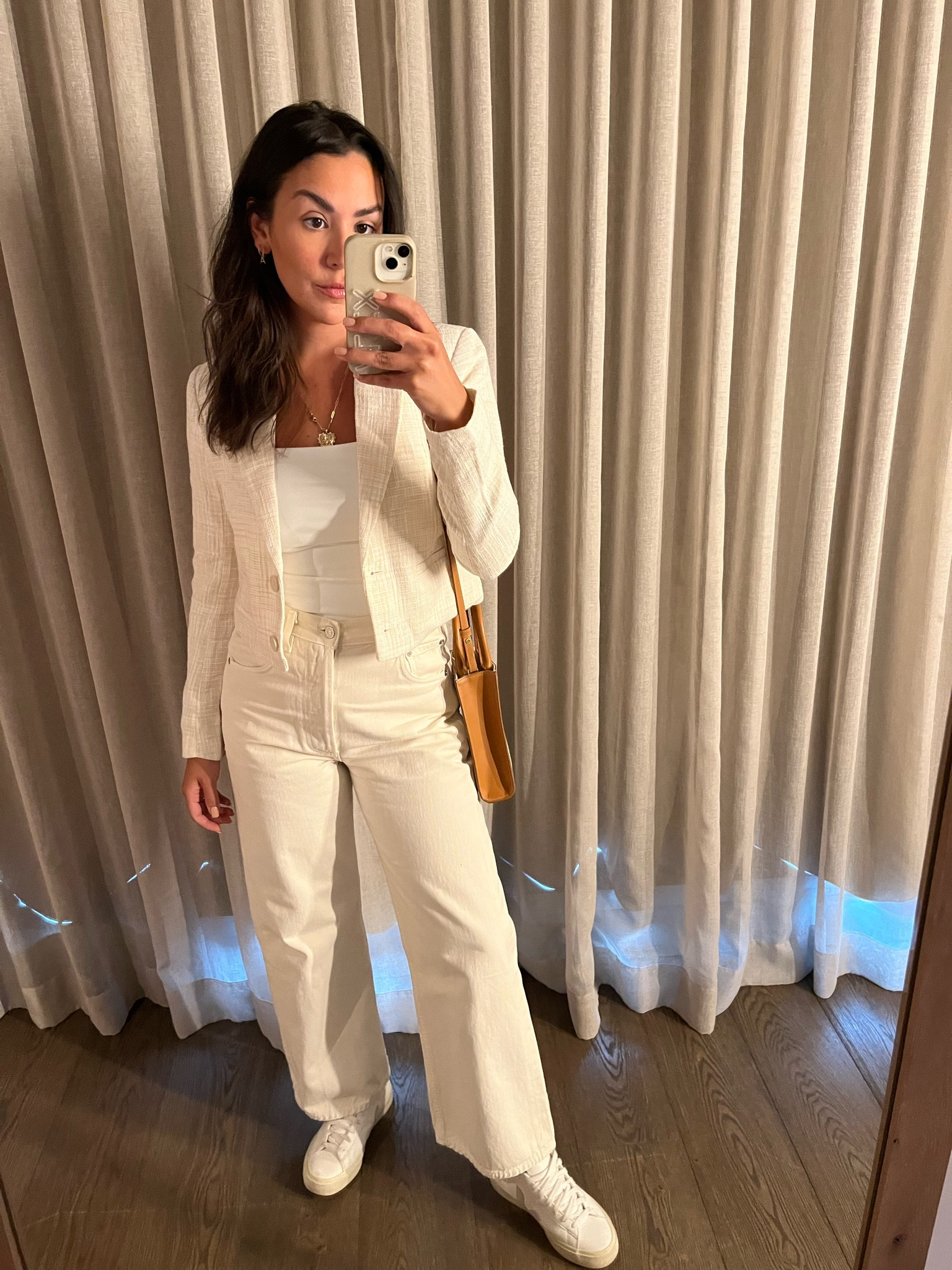 Loved this monochromatic look from last nights dinner in nashville! Pants run big, i sized down and still are loose! 
Top and blazer true to size




Abercrombie, citizens of humanity, jeans, denim, tweed jacket, neutral, spring, Alex, Alex Garza 

#LTKunder100 #LTKSeasonal #LTKstyletip