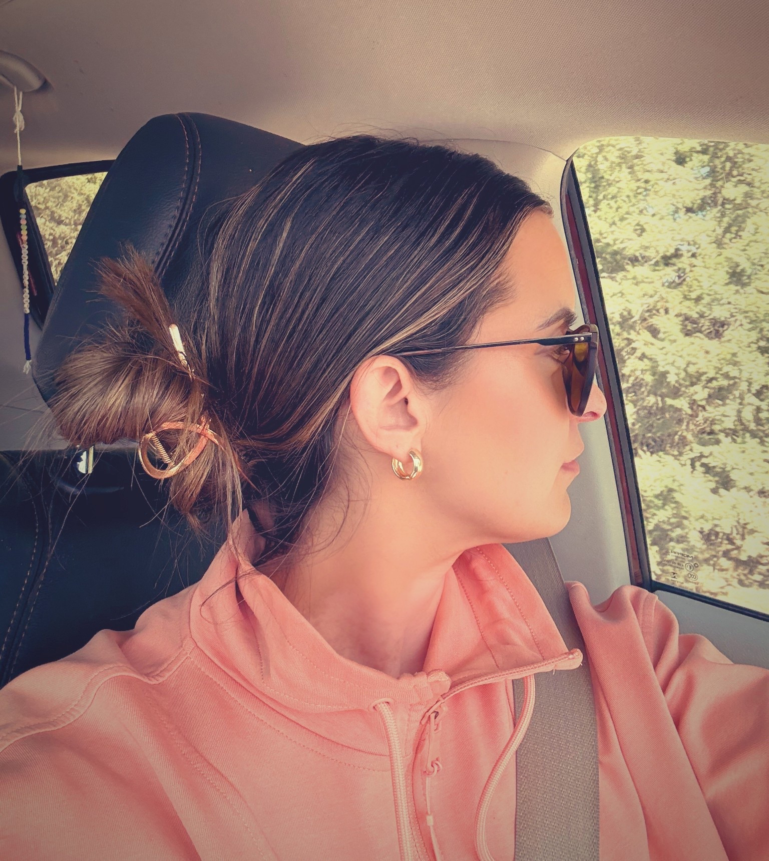 Golden hour drives & effortless vibes 🧡✨