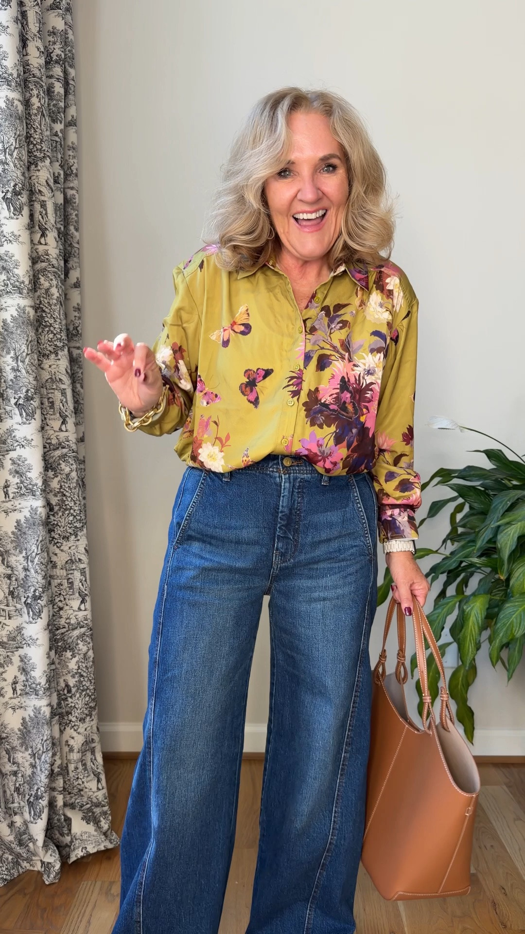 Chartreuse blouse medium 
Jeans 29 reg run a but relaxed 
Butterfly Sweatshirt medium 
Cashmere sweater cardigan medium . Other colors avail.
Booties size up a half for room in your toes with socks
Beautiful leather tote you won’t get better quality than this for leather bag under $200
