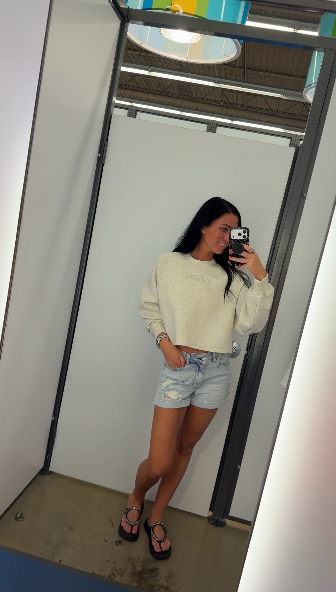 Cutest old navy cropped sweatshirt wearing size small

#LTKgrwm #LTKootd #LTKU