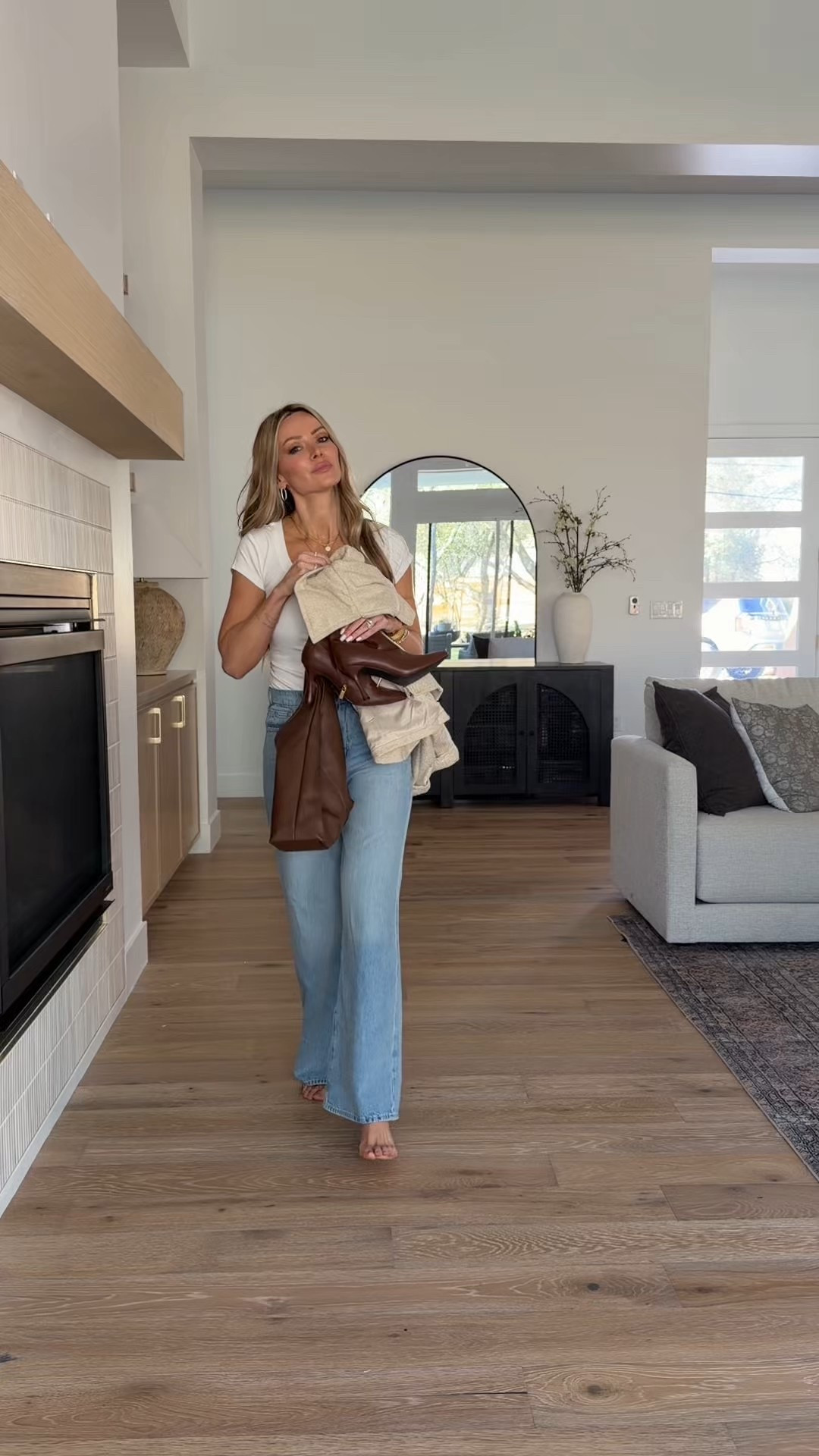 Zara-inspired outfits… but make them Amazon ✨ comment AMAZON and I’ll send you all the details 

Two elevated, neutral-chic looks that give effortless vibes without the Zara price tag.

Affordable Amazon finds that look polished, modern, and so put together — perfect for mom style, capsule wardrobes, and everyday outfits that feel elevated.

#AmazonFashionFinds #ZaraLookForLess #NeutralChicStyle #AffordableOutfitIdeas #AmazonOutfitInspo